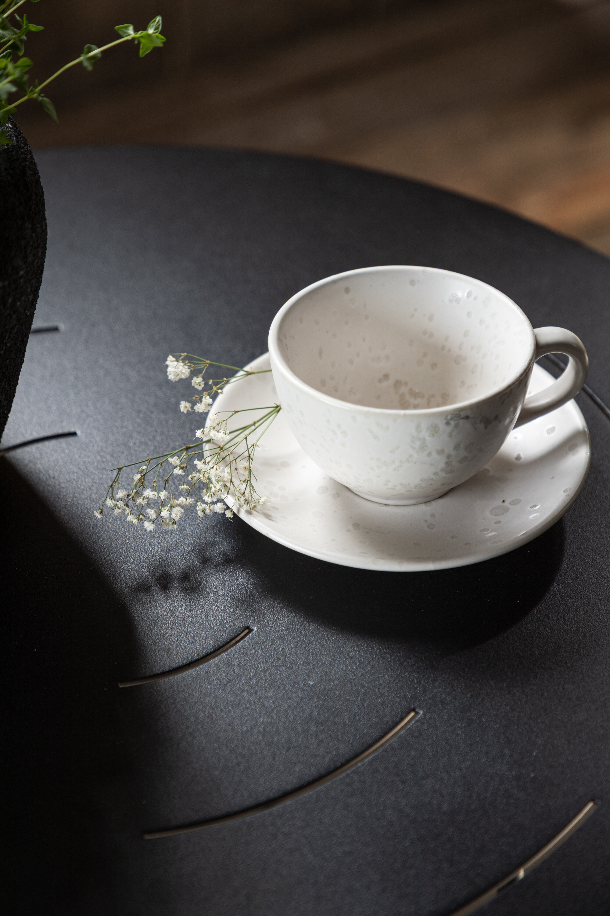 deLOHN Bacong Kávéházi asztal