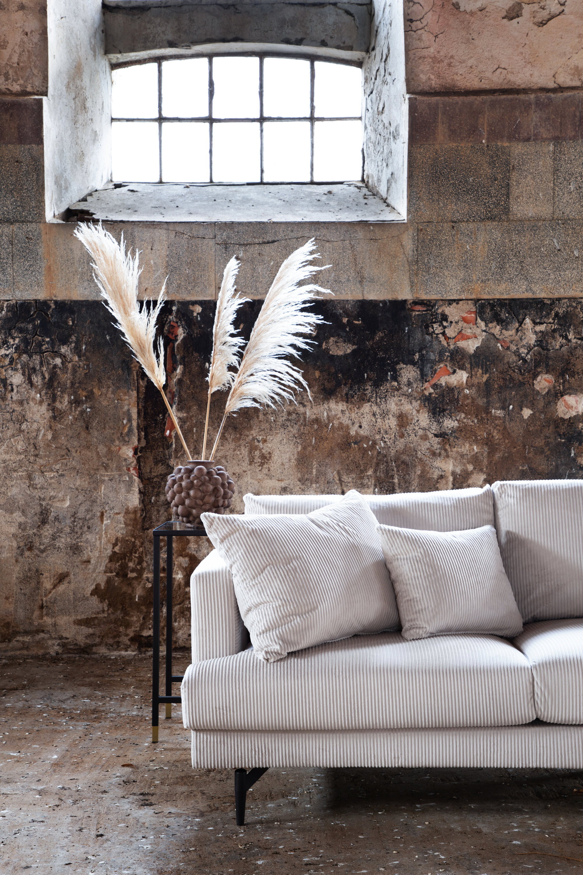 deLOHN Sofia Háromszemélyes kanapé