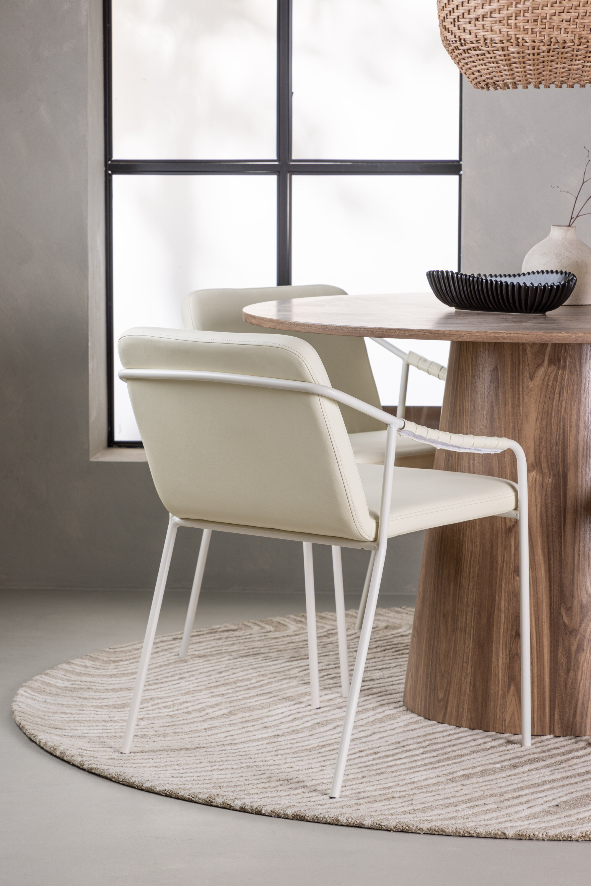 deLOHN Tvist Kör alakú étkezőgarnitúra