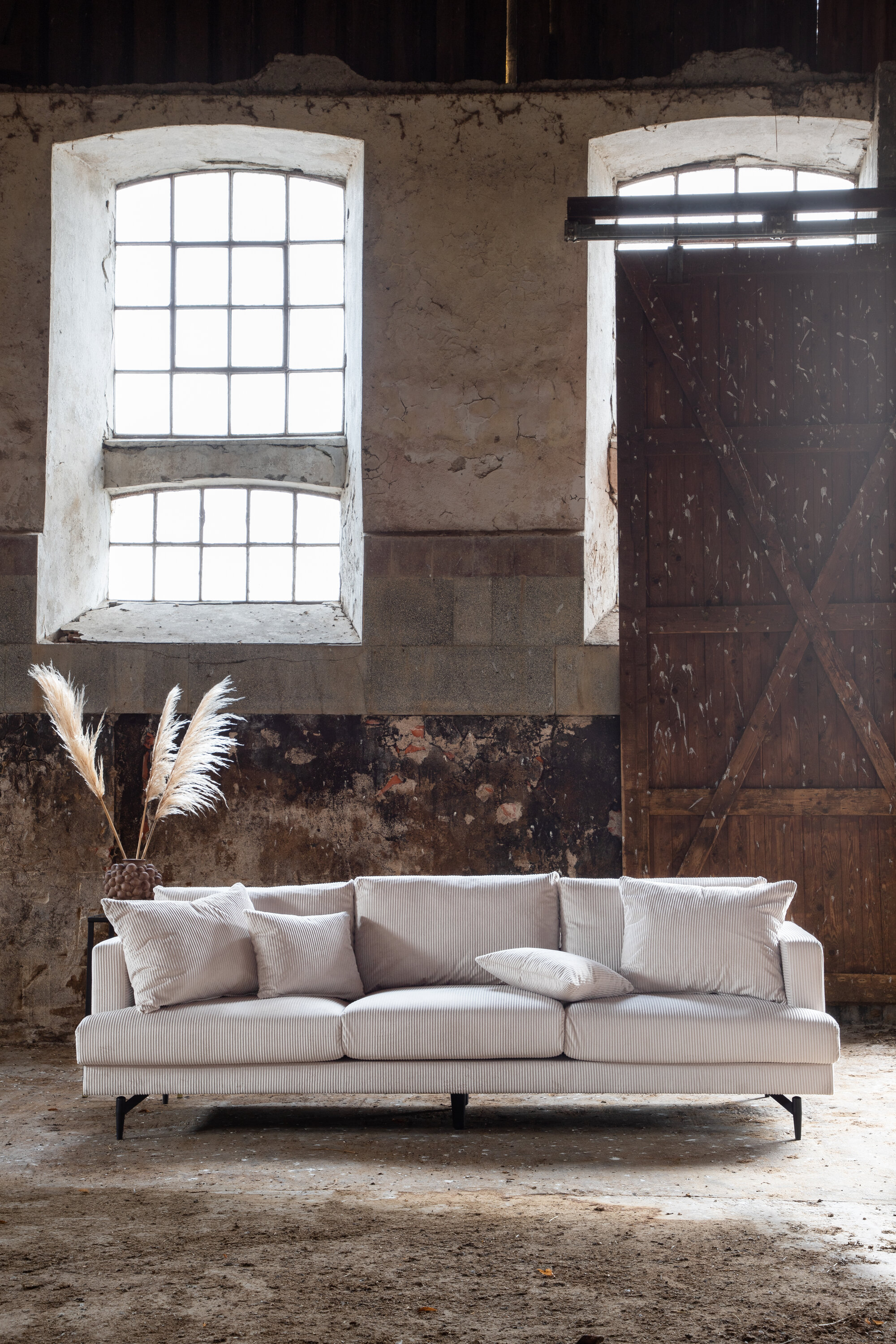 deLOHN Sofia Háromszemélyes kanapé