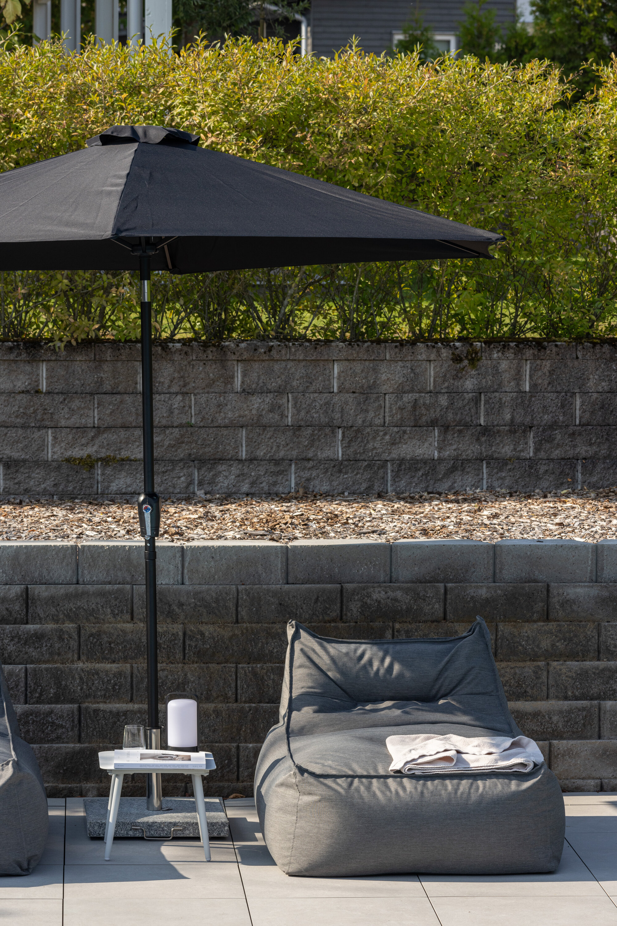 deLOHN Leeds Napernyő