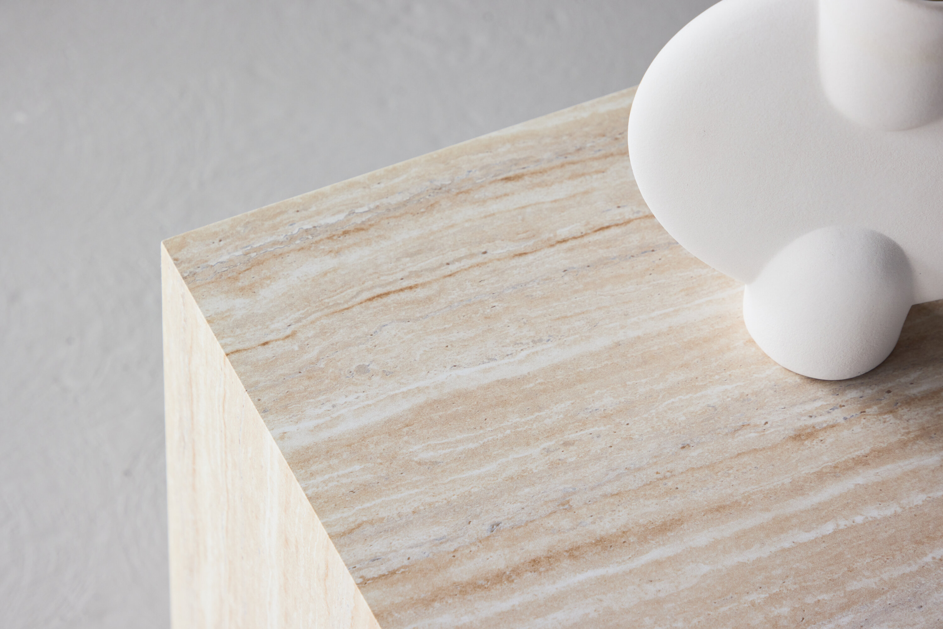 deLOHN York Dohányzóasztal