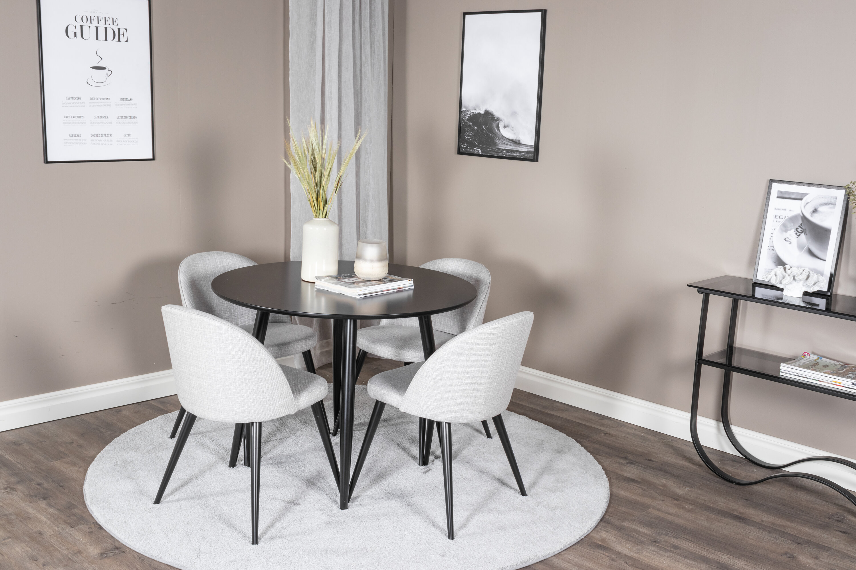 deLOHN Velvet, Plaza Kör alakú étkezőgarnitúra