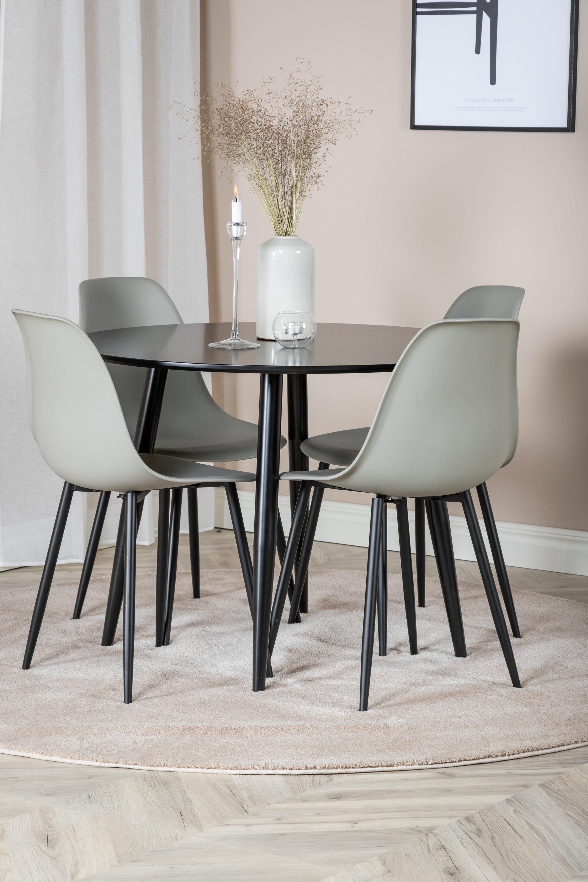 deLOHN Polar, Plaza Kör alakú étkezőgarnitúra