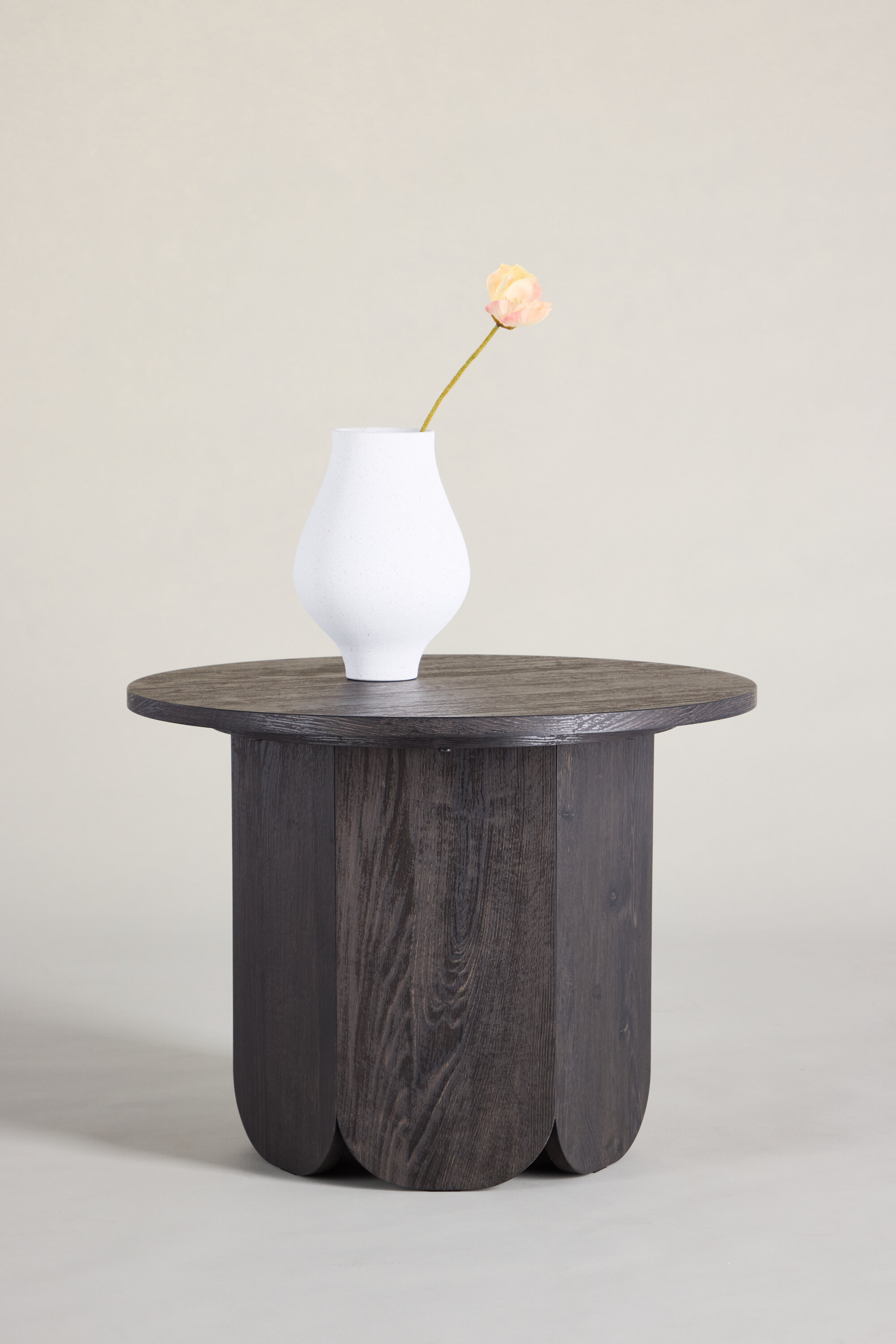 deLOHN Tekla Dohányzóasztal