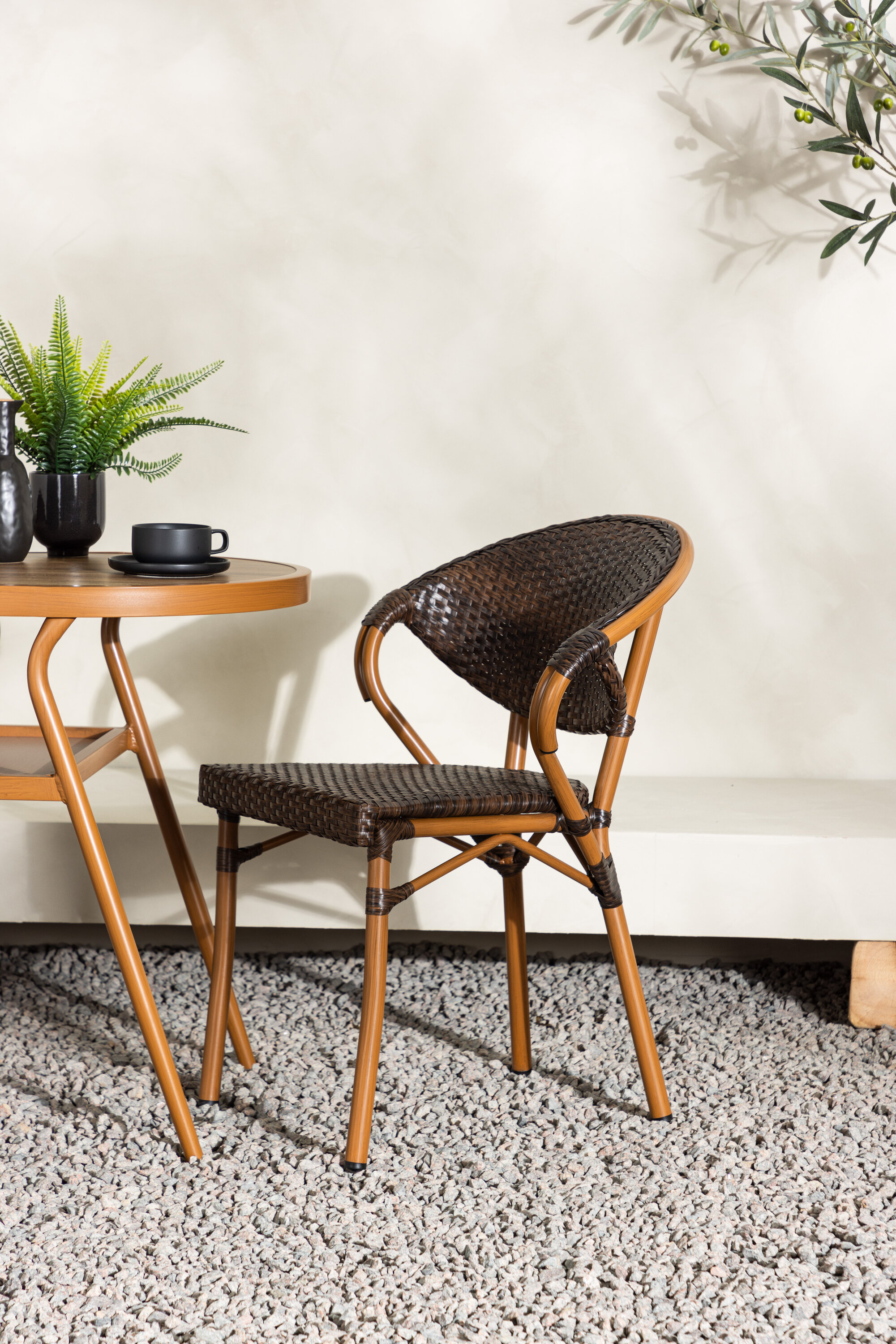 deLOHN Abrantes Kávéházi garnitúra