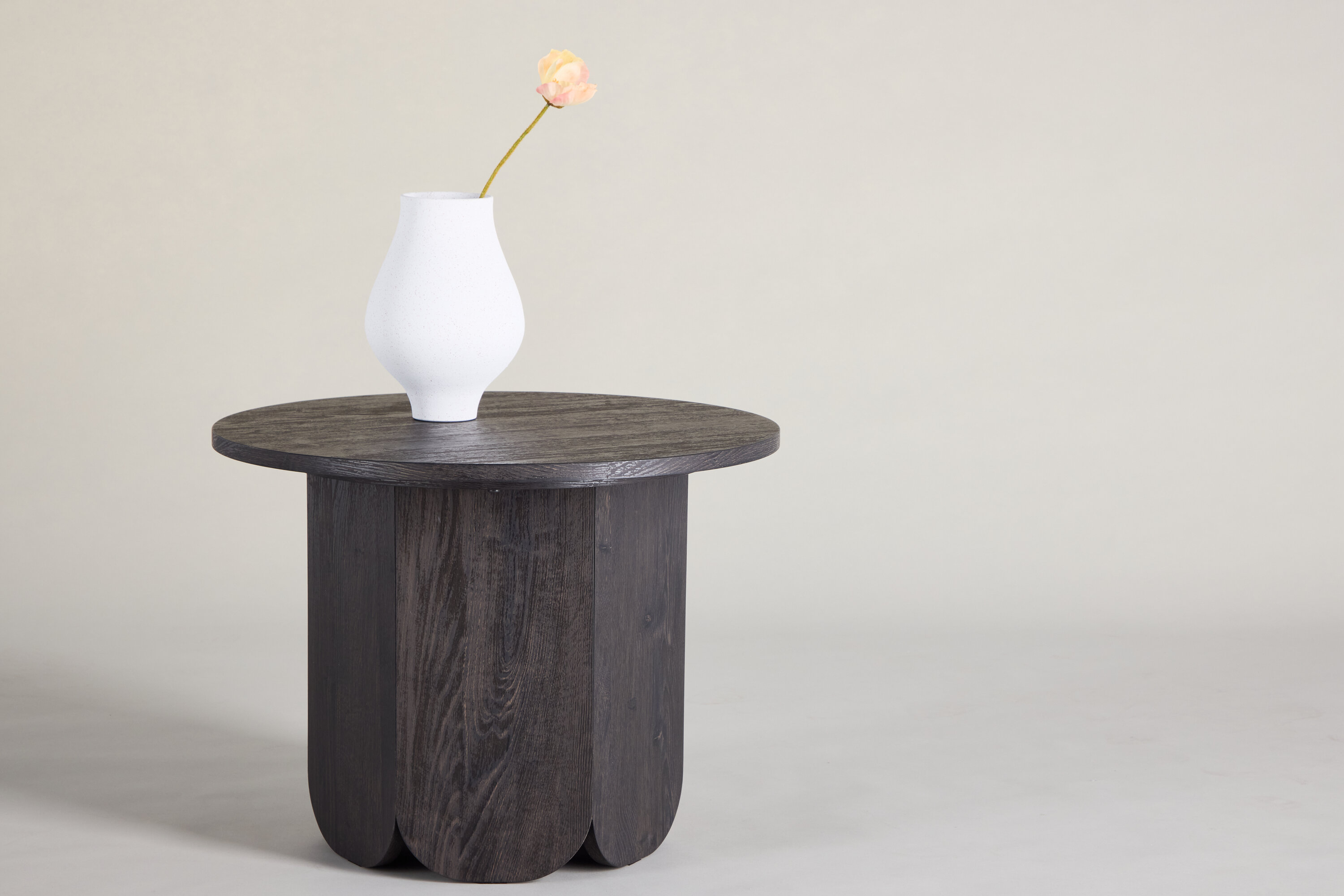 deLOHN Tekla Dohányzóasztal