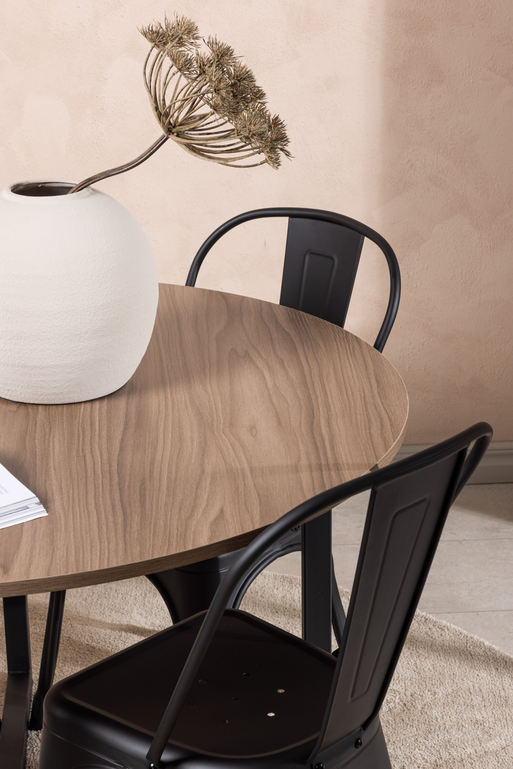 deLOHN Durango, Tempe Kör alakú étkezőgarnitúra