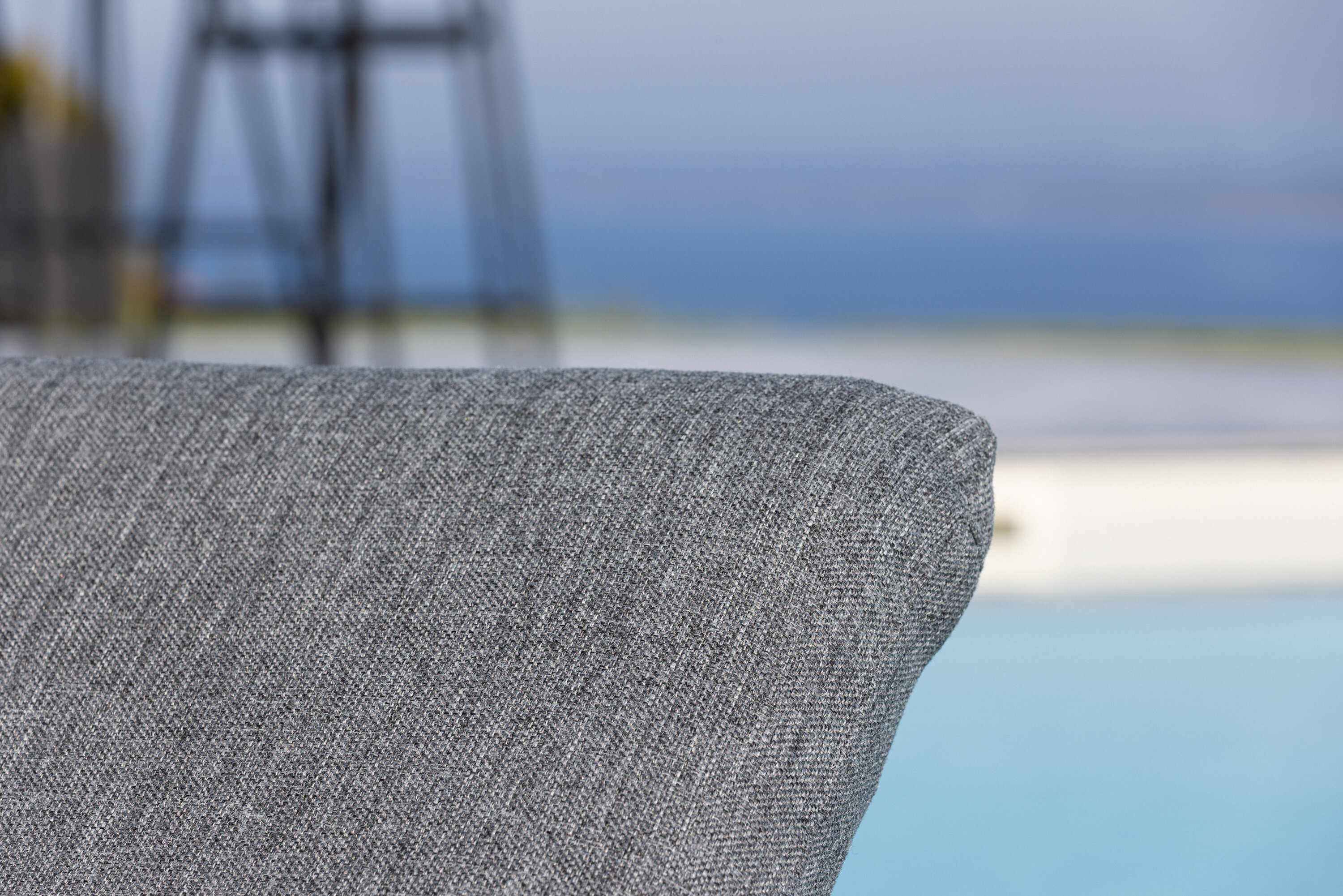 deLOHN Trond Napozóágy