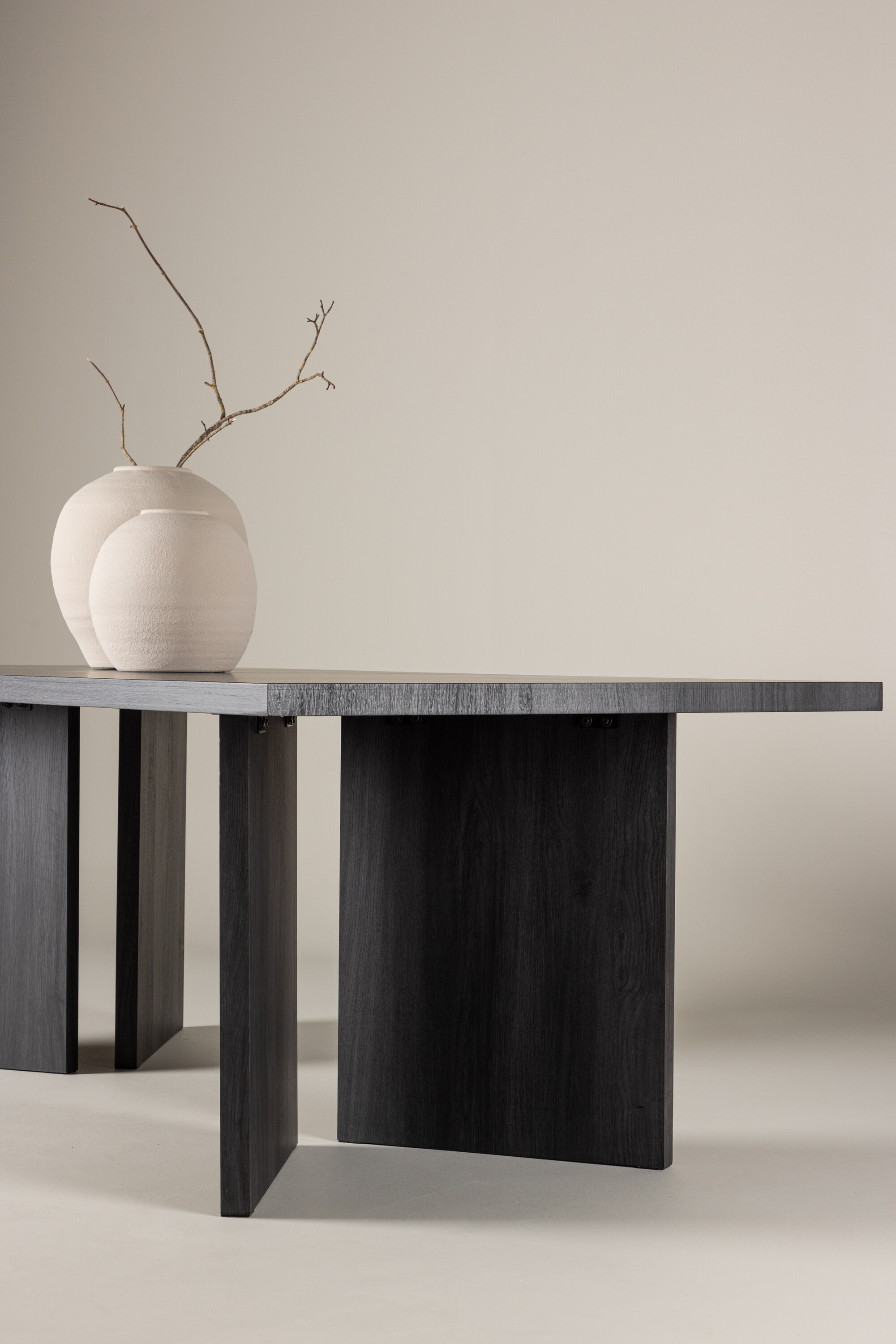 deLOHN Bassholmen Téglalap alakú étkezőasztal