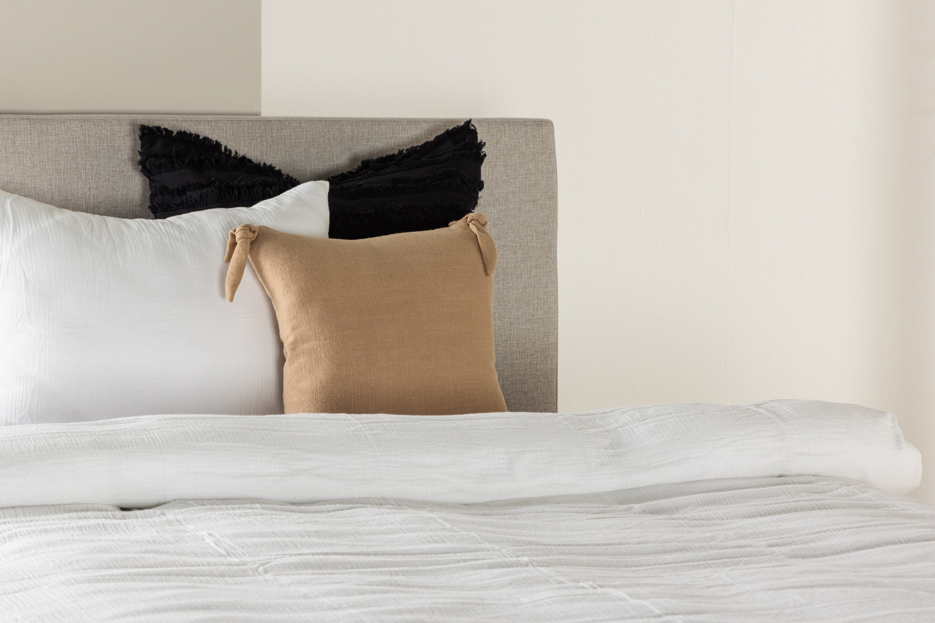 deLOHN Toledo Egyszemélyes ágy