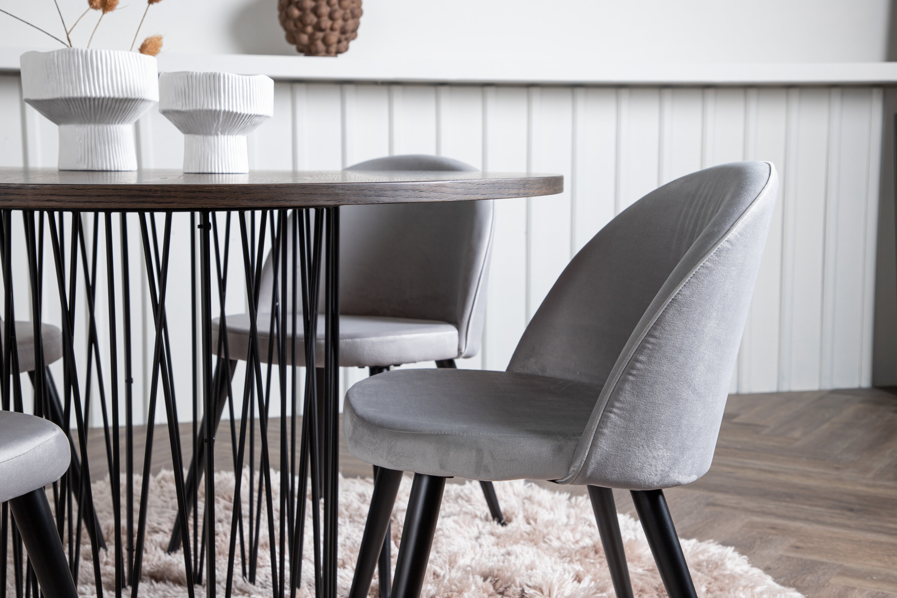 deLOHN Stone round, Velvet Kör alakú étkezőgarnitúra