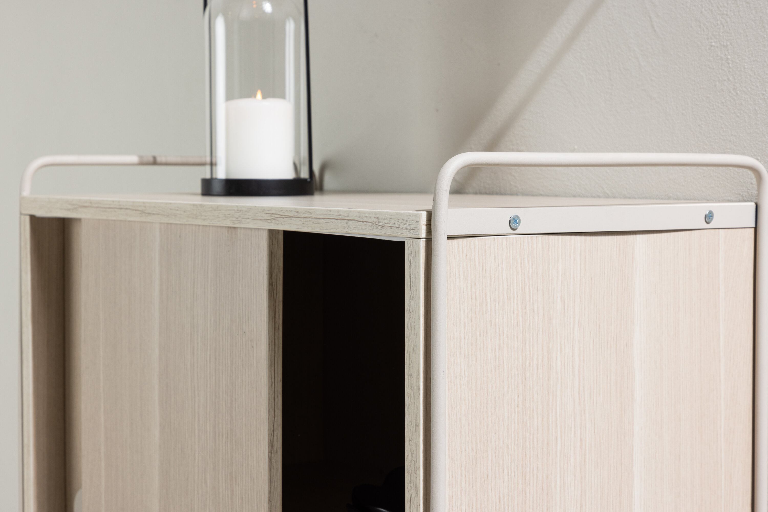 deLOHN Paris Tárolószekrény