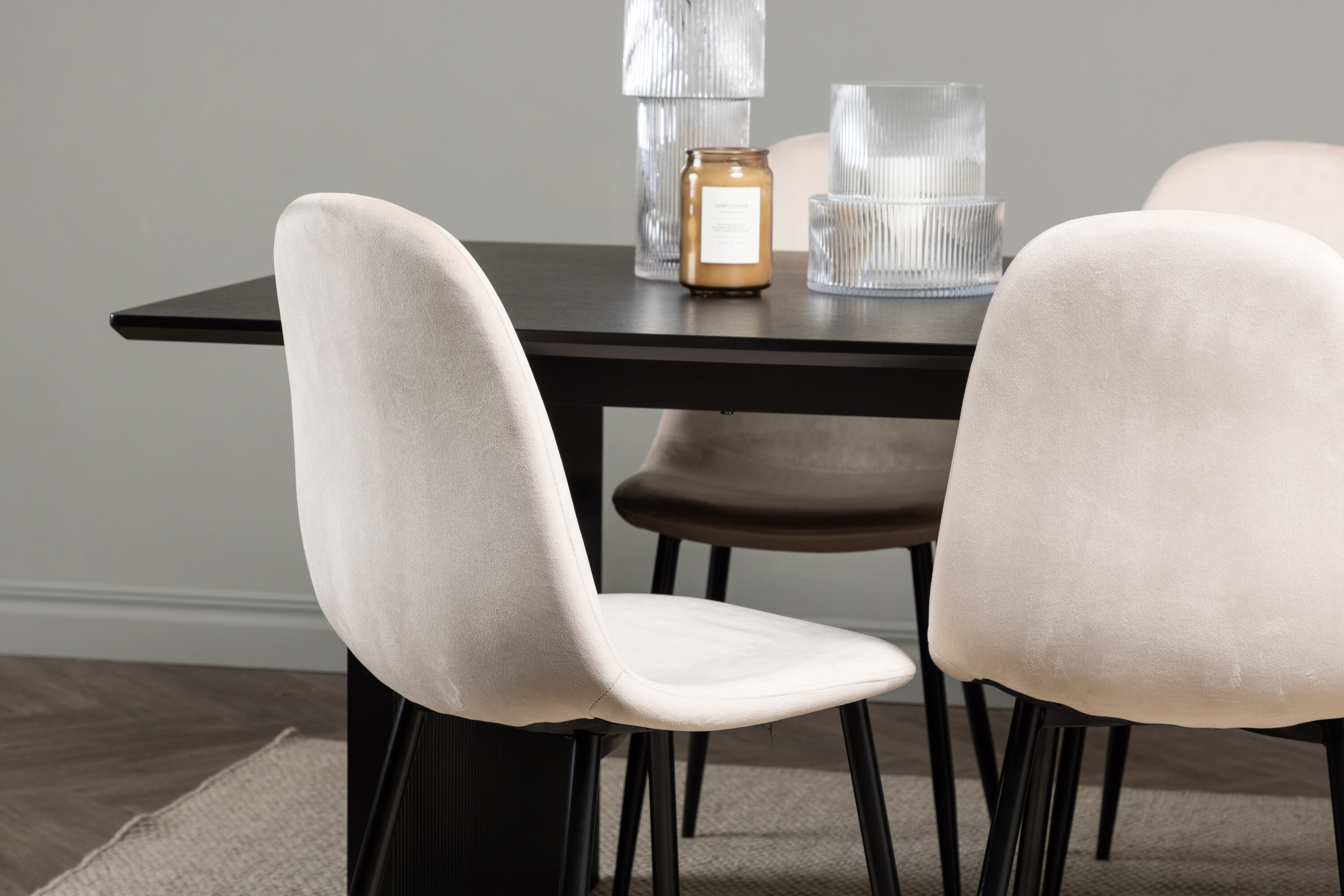 deLOHN Vail, Polar Téglalap alakú étkezőgarnitúra