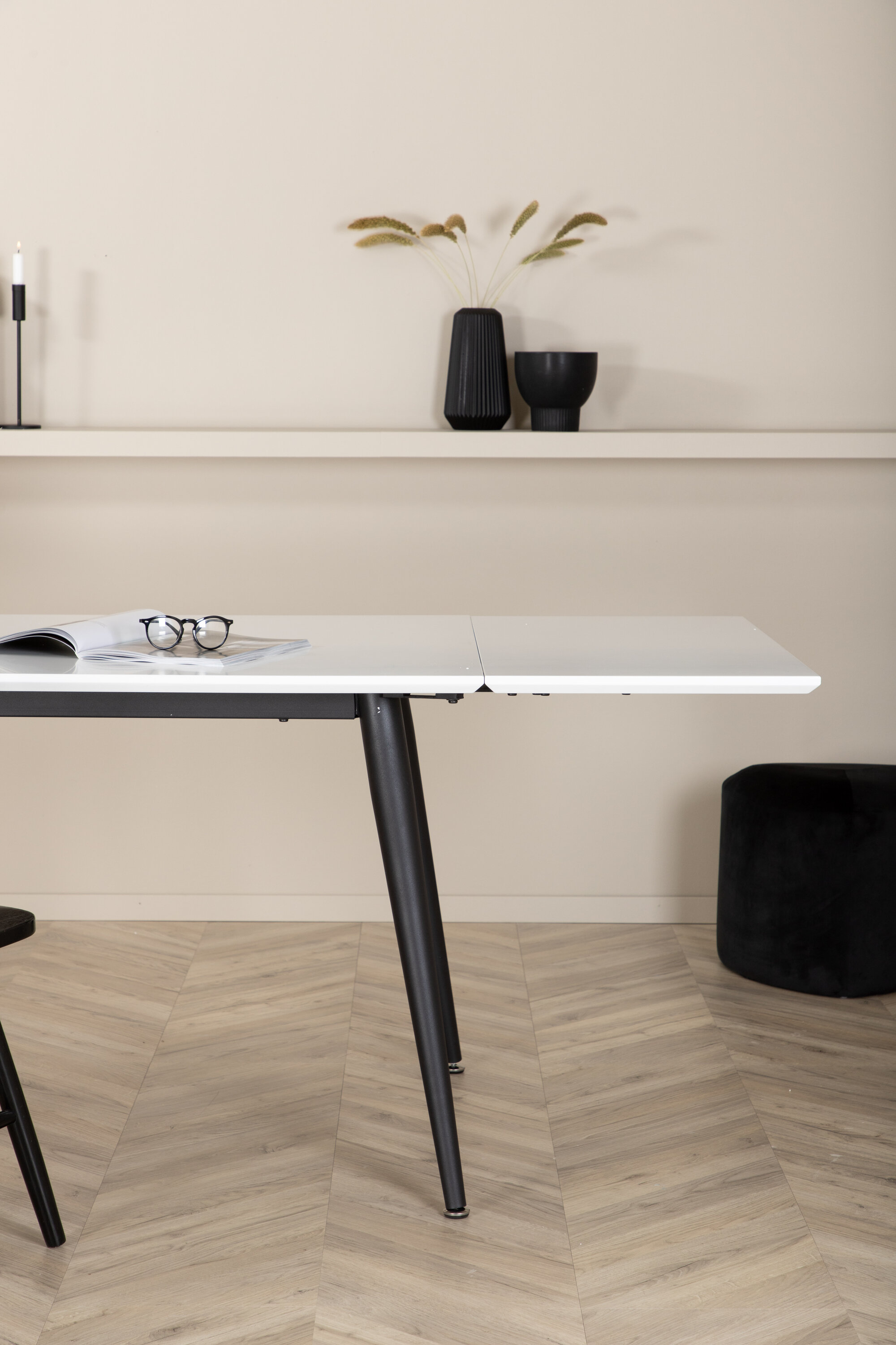 deLOHN Jimmy Téglalap alakú étkezőasztal