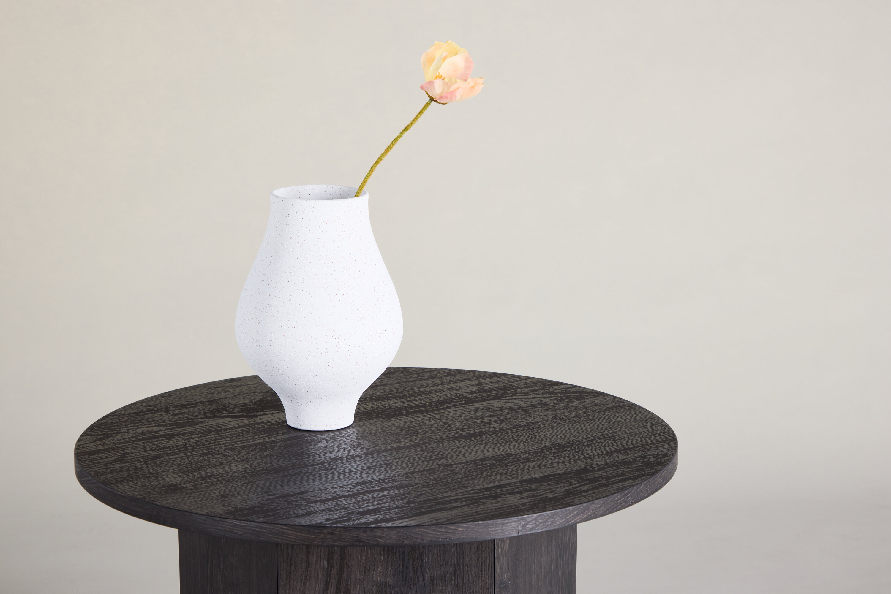 deLOHN Tekla Dohányzóasztal