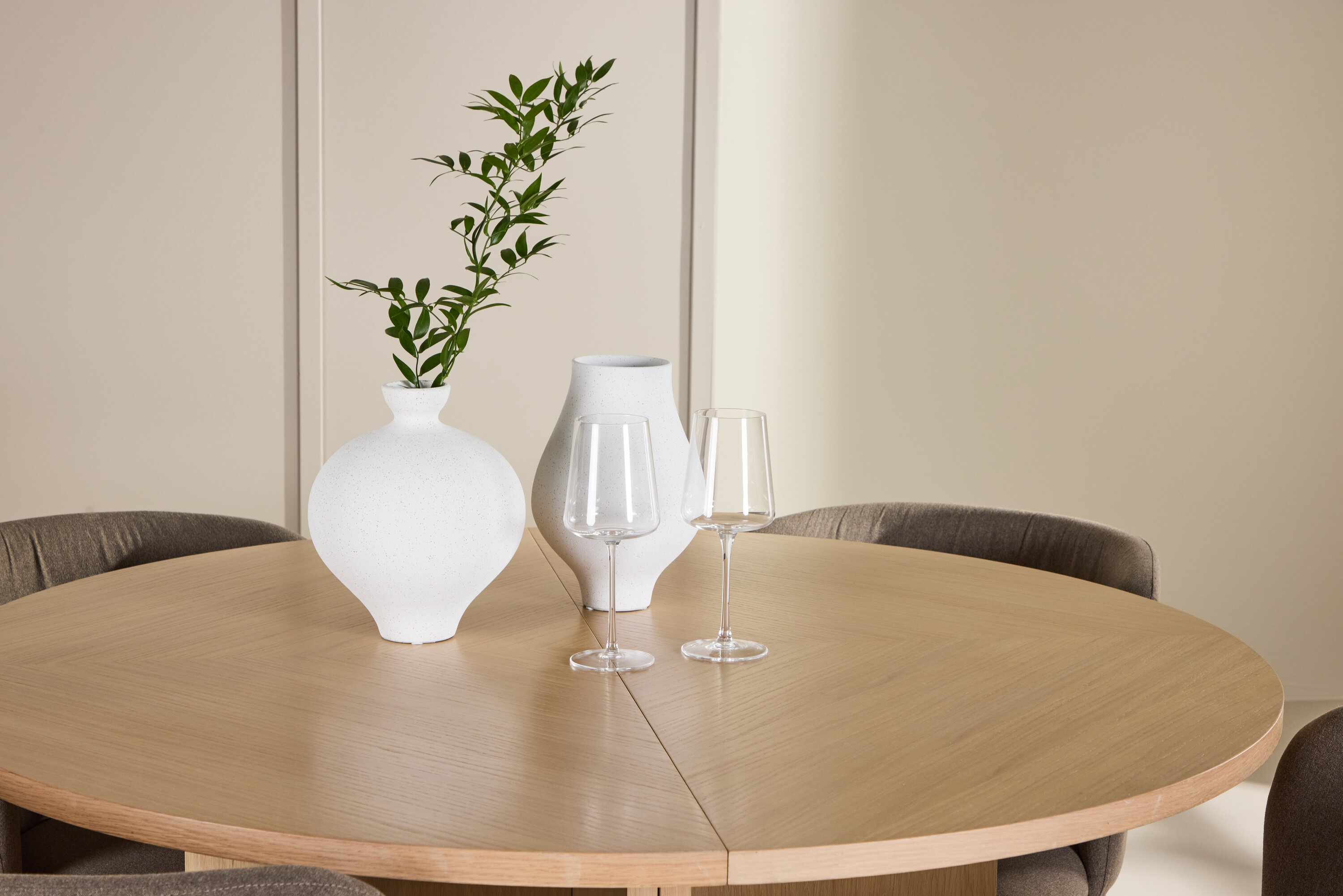 deLOHN Strada, Edina Ovális étkezőgarnitúra deLOHN Strada, Edina Ovális étkezőgarnitúra