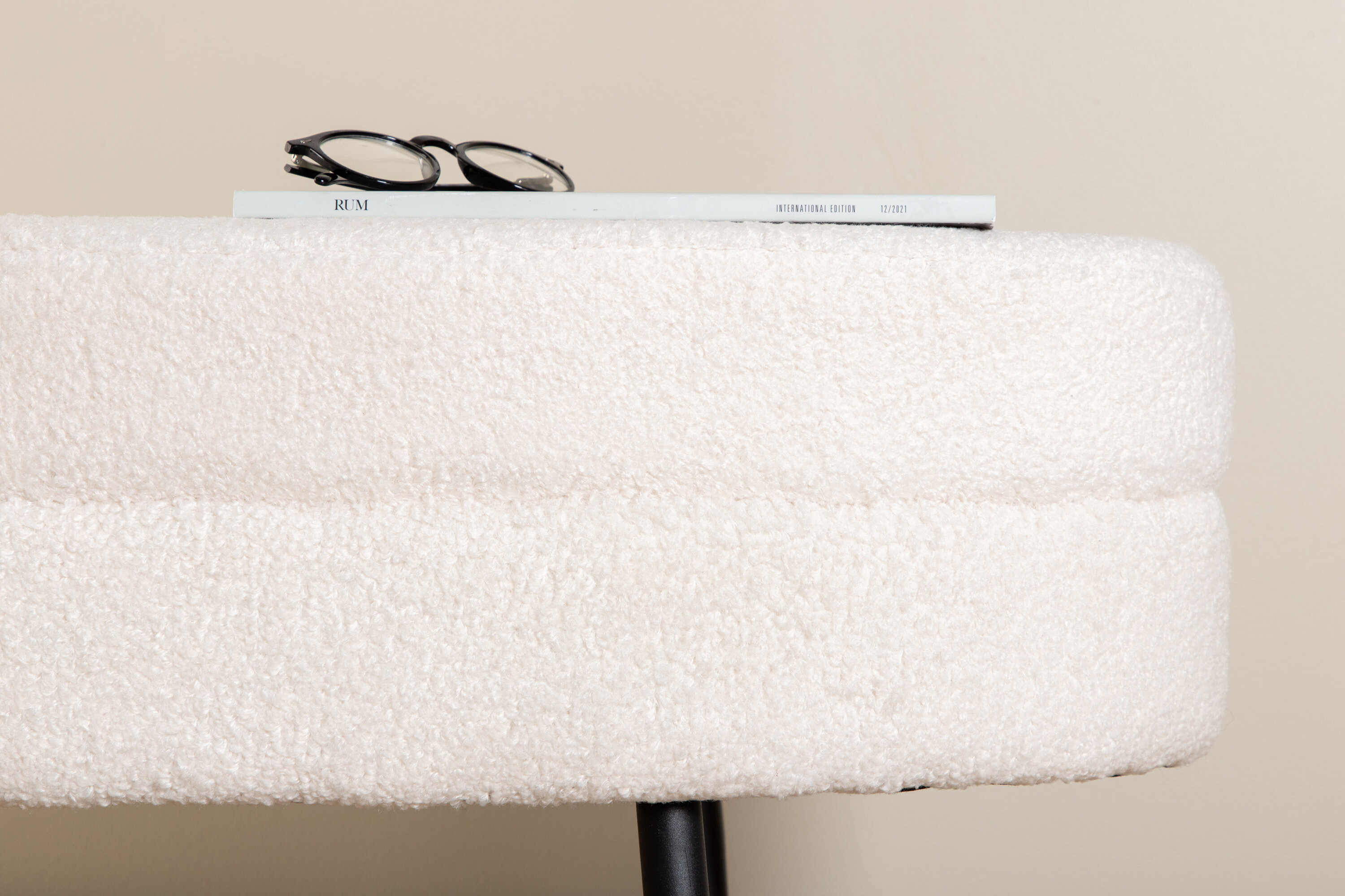 deLOHN Otto Lábtartós puff