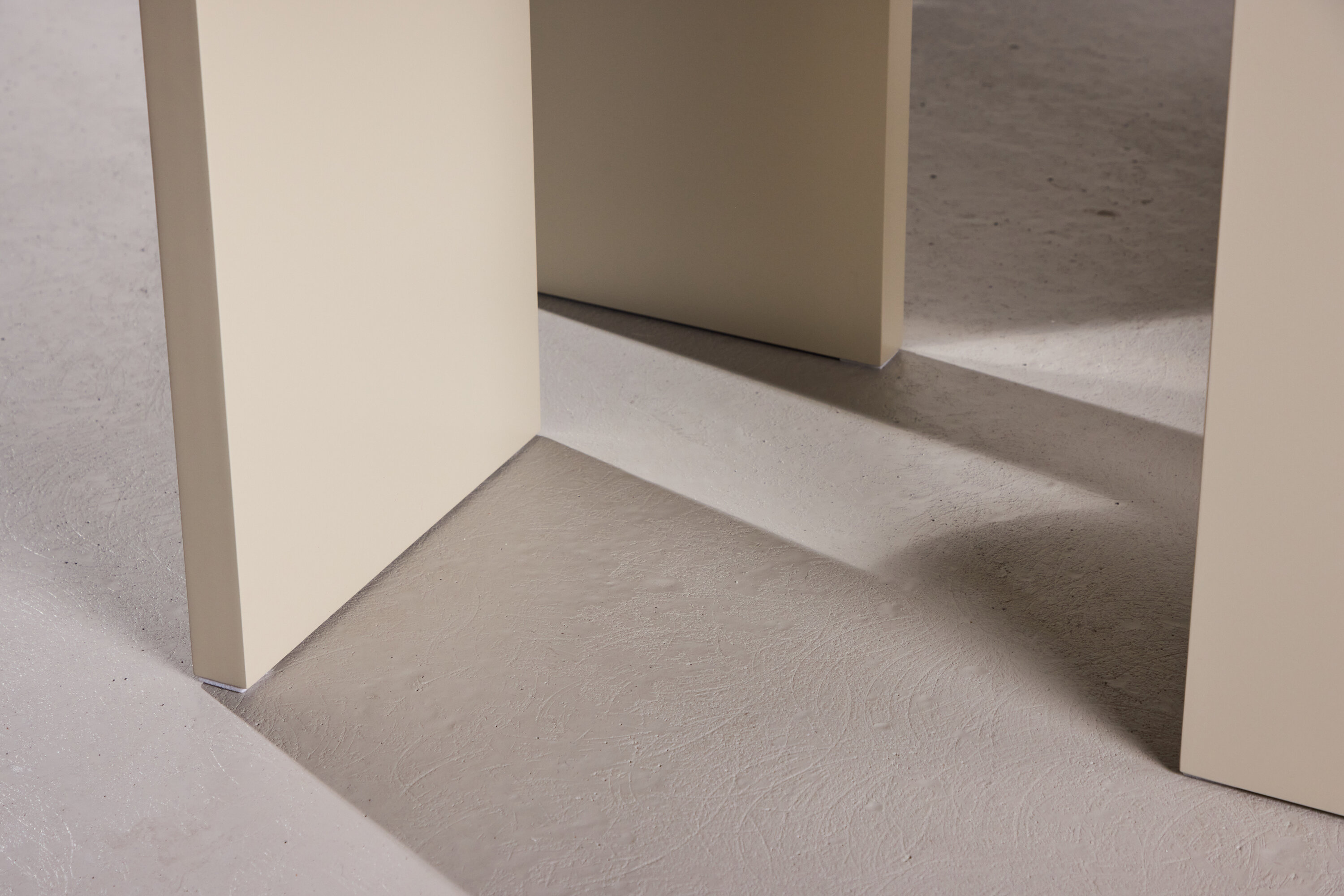 deLOHN Flower Ovális étkezőasztal