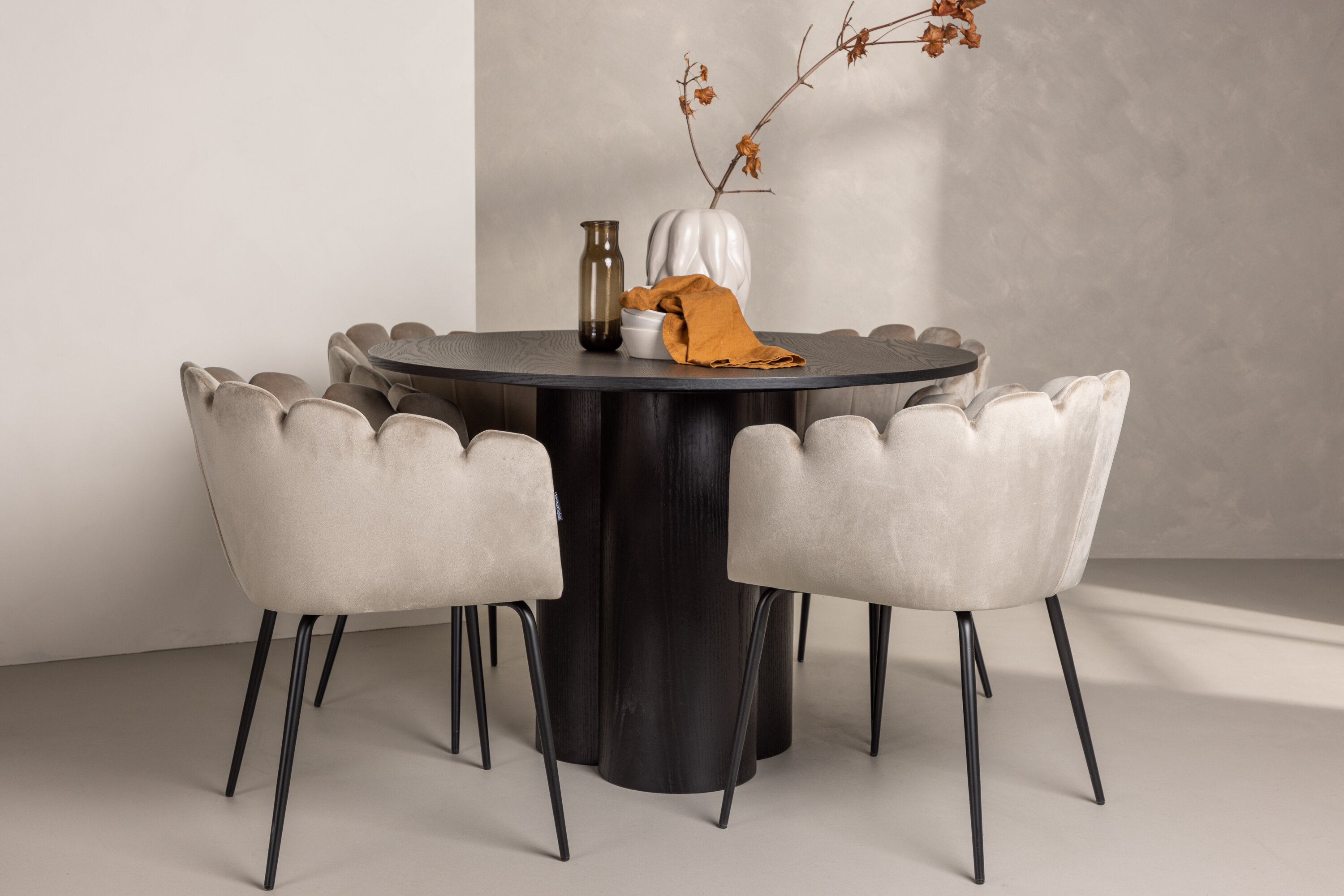 deLOHN Olivia, Limhamn Kör alakú étkezőgarnitúra