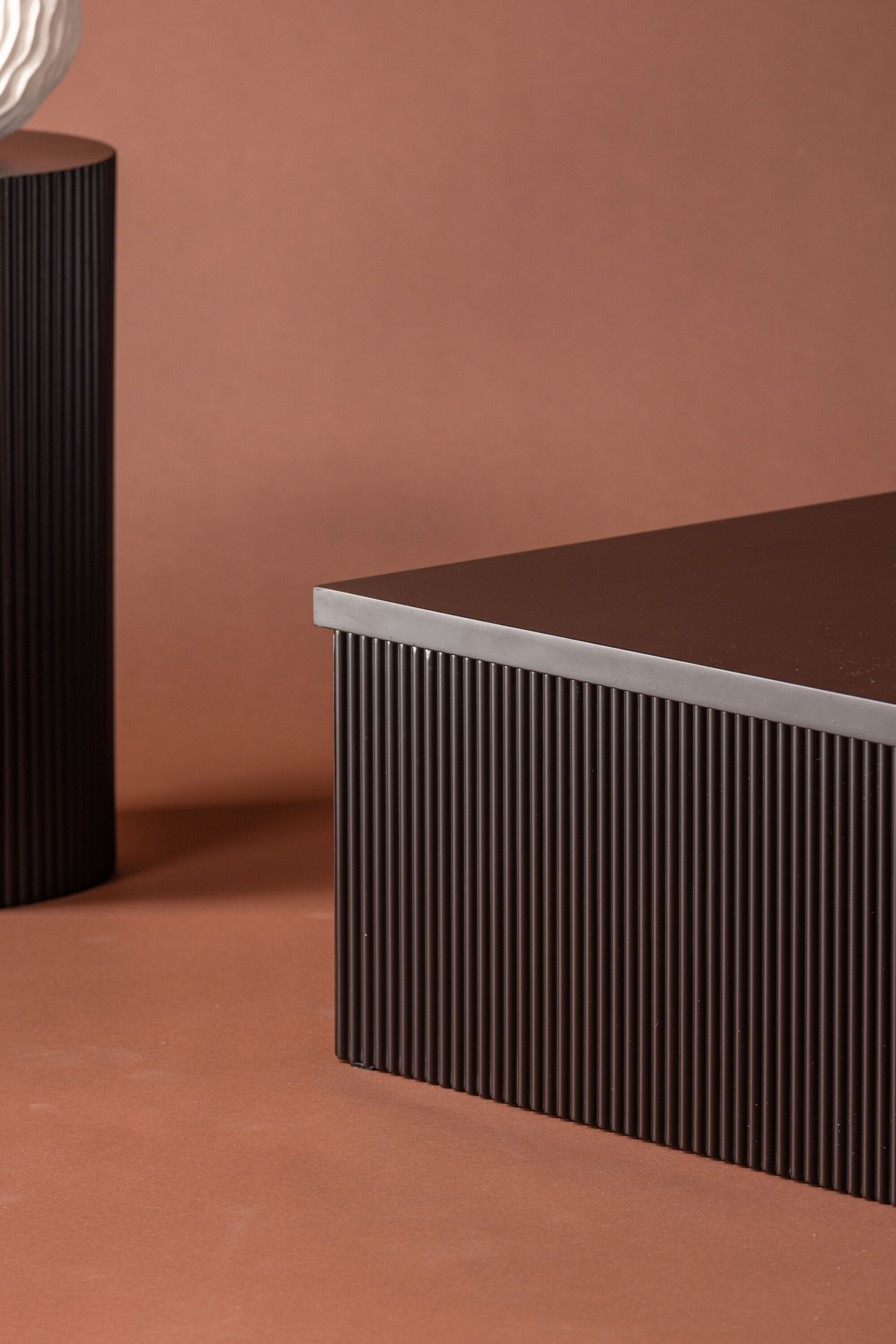 deLOHN Lenox Dohányzóasztal