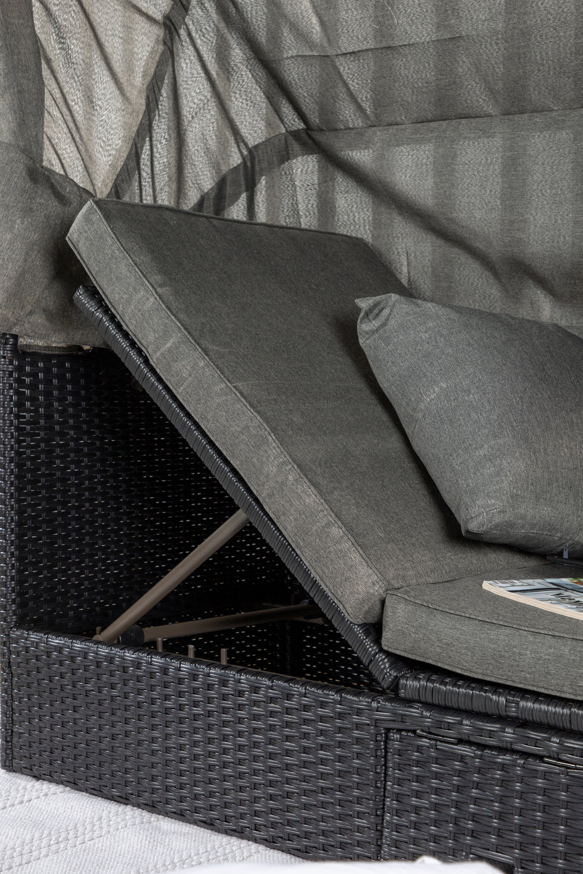 deLOHN Nopy Napozóágy