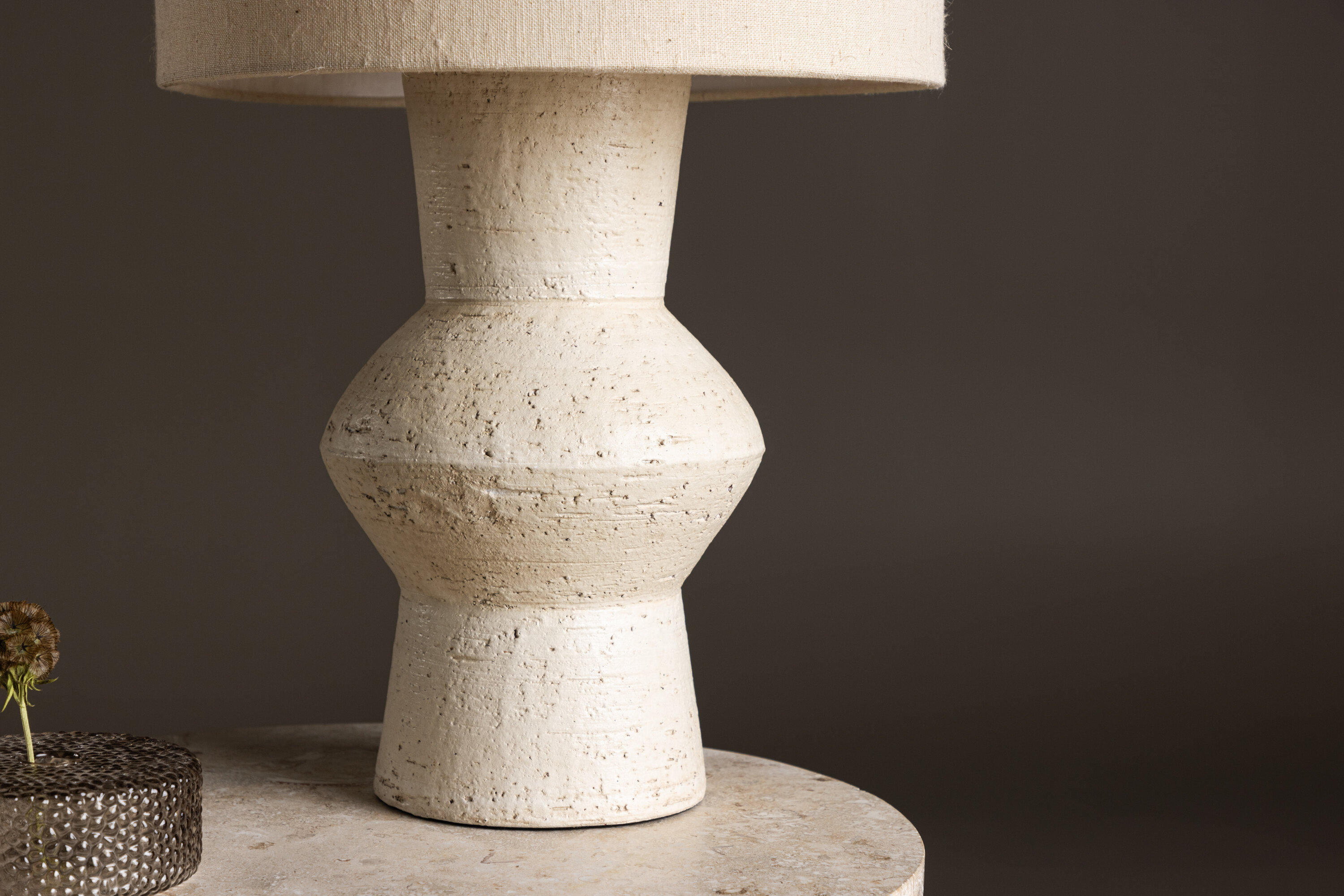 deLOHN Valön Asztali lámpa