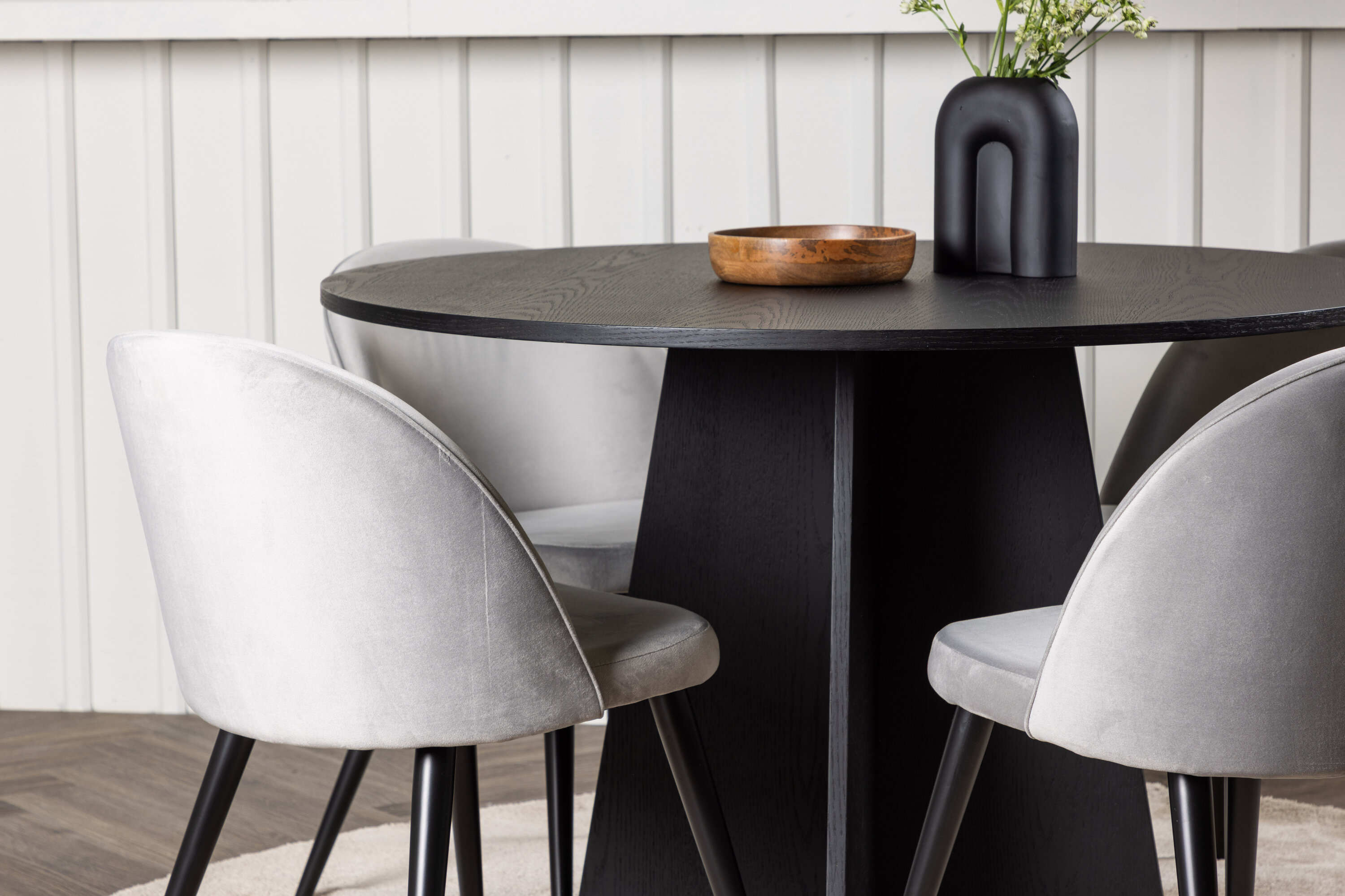 deLOHN Bootcut Round, Velvet Kör alakú étkezőgarnitúra