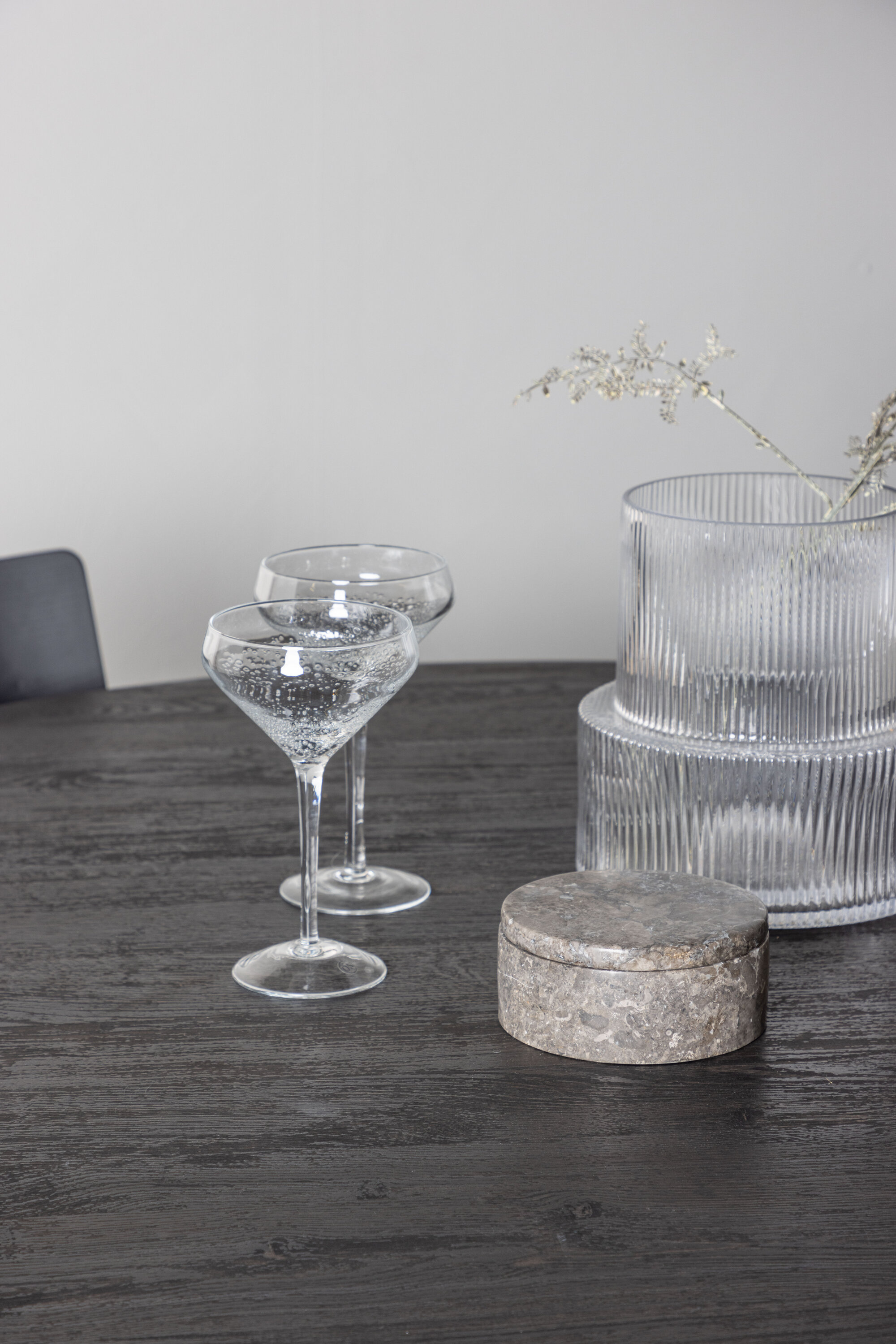 deLOHN Montros Kör alakú étkezőgarnitúra