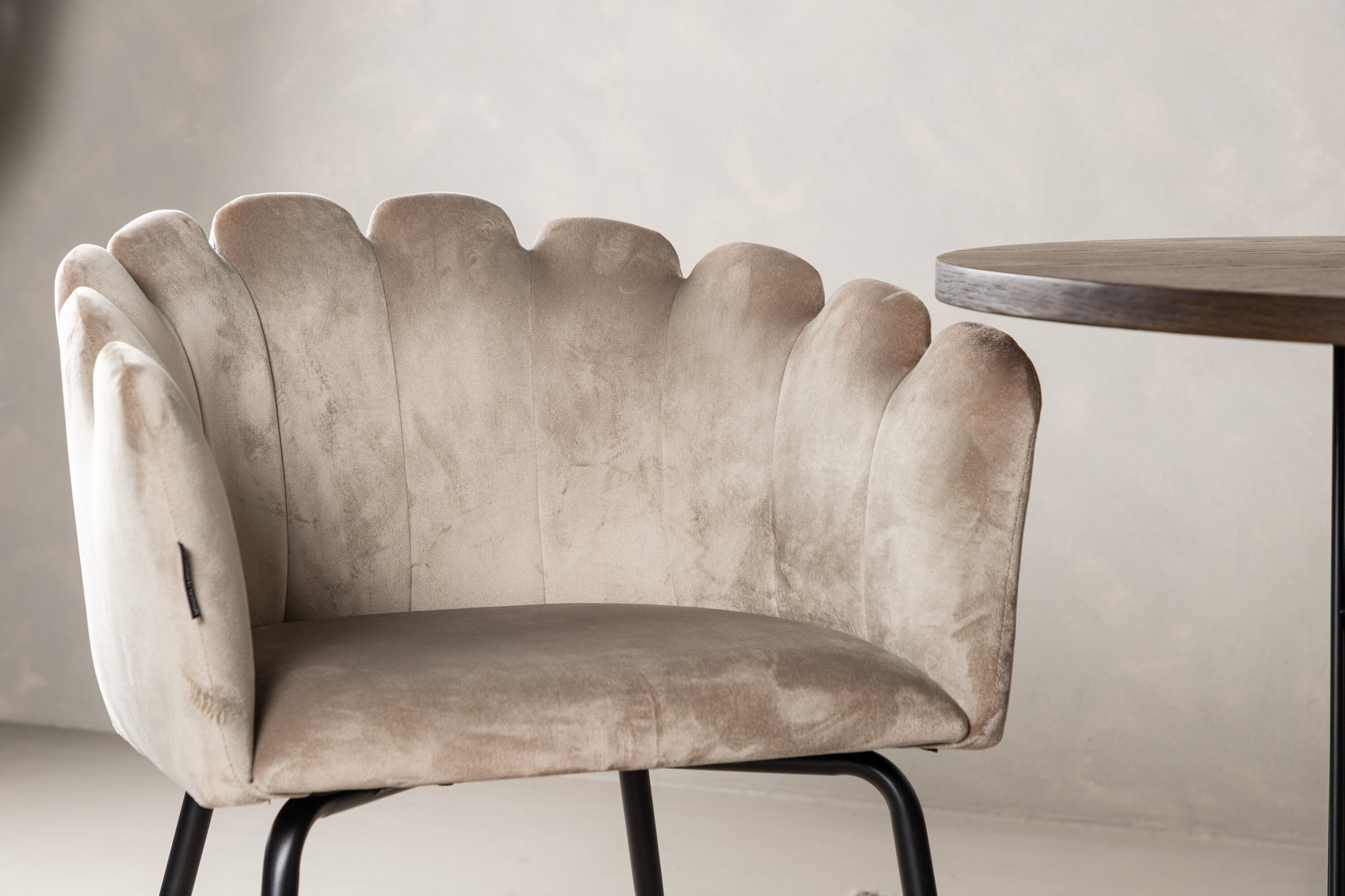 deLOHN Stone oval, Limhamn Ovális étkezőgarnitúra