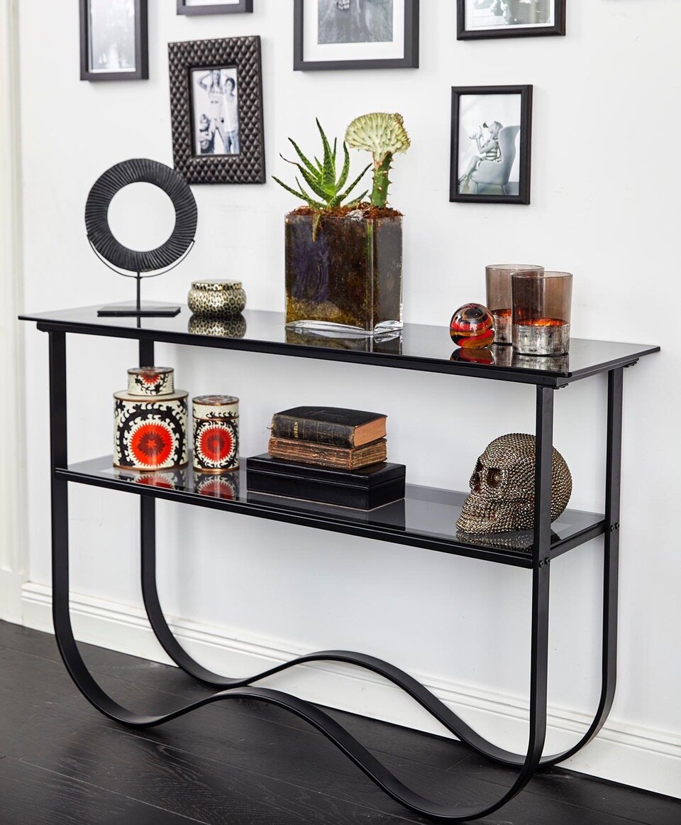 deLOHN Wavy Kisasztal