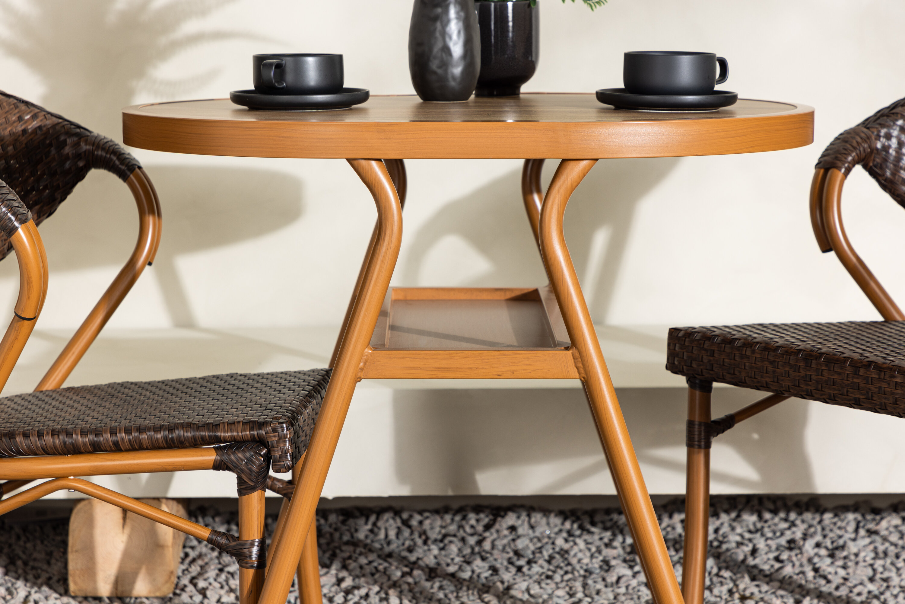 deLOHN Abrantes Kávéházi garnitúra