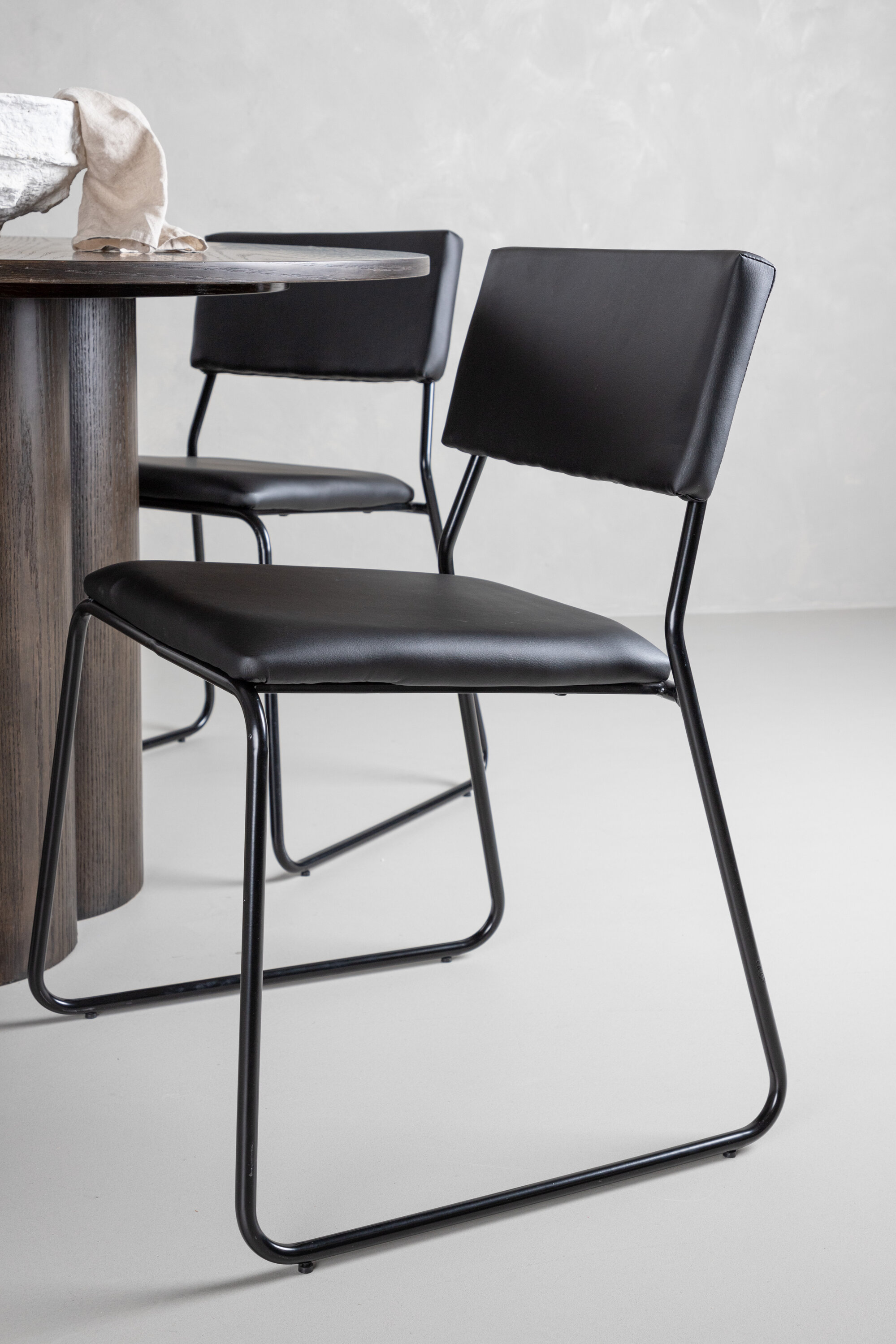 deLOHN Olivia, Kenth Kör alakú étkezőgarnitúra