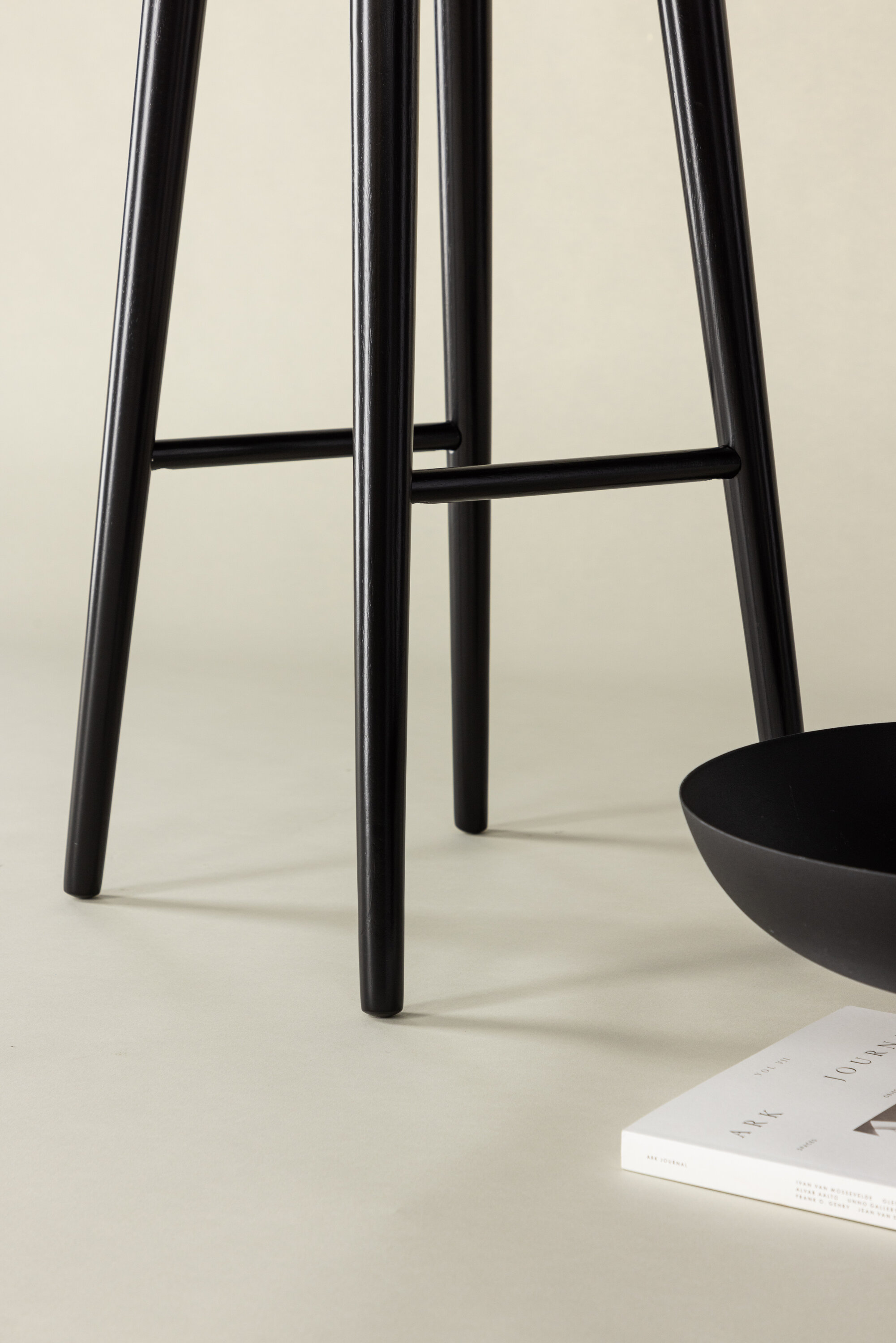 deLOHN Mollösand Bárszék