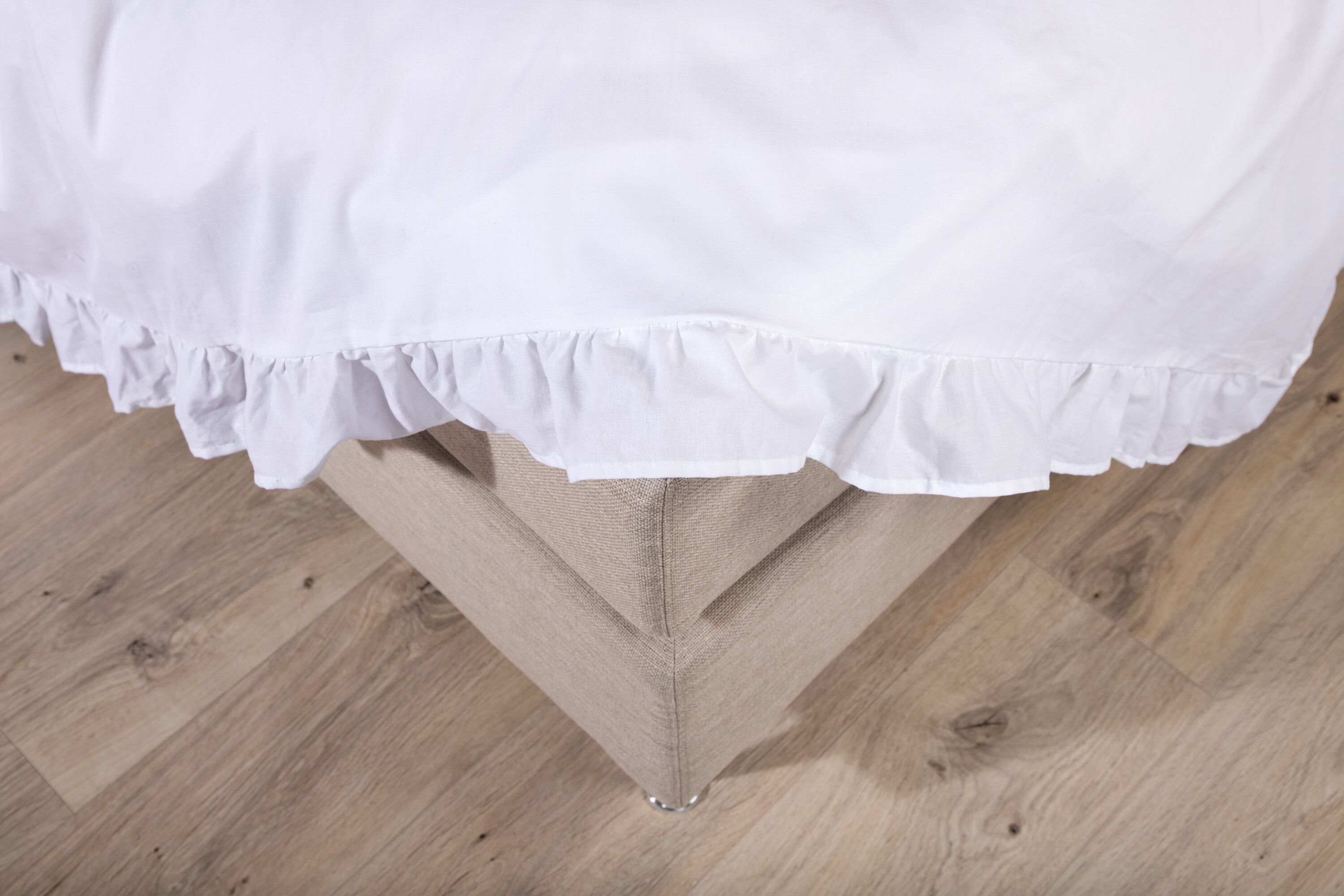 deLOHN Levi Ágynemű