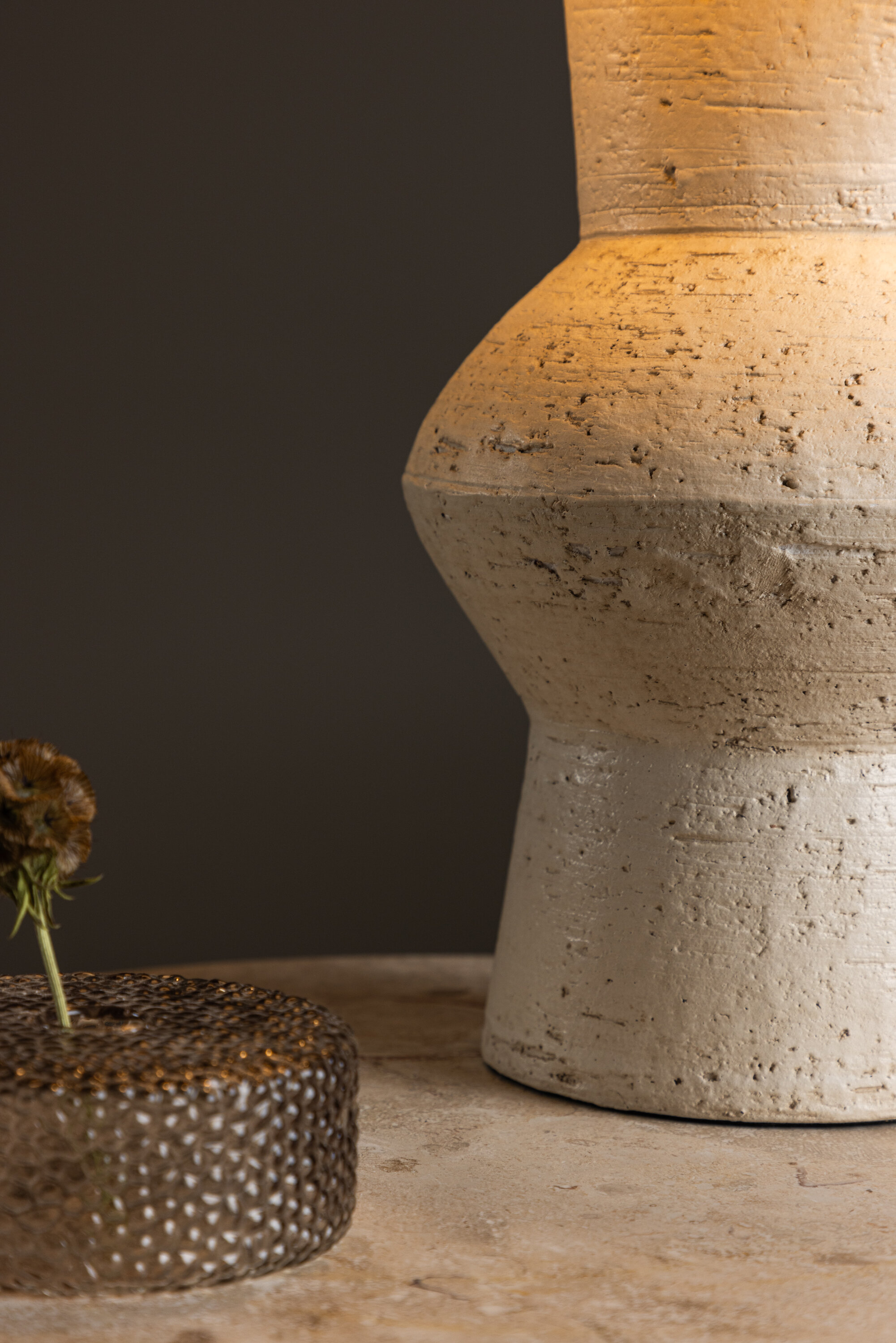 deLOHN Valön Asztali lámpa