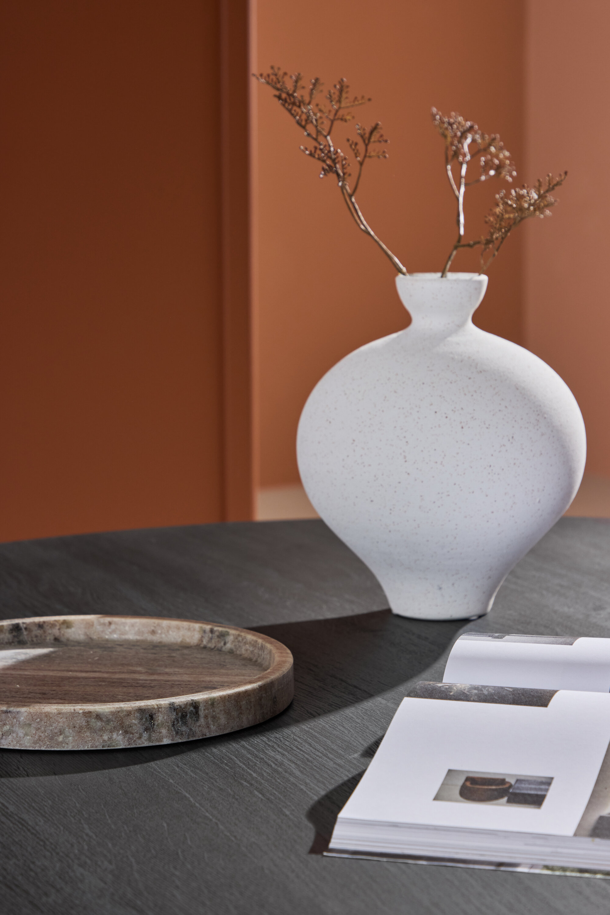 deLOHN Juno Dohányzóasztal