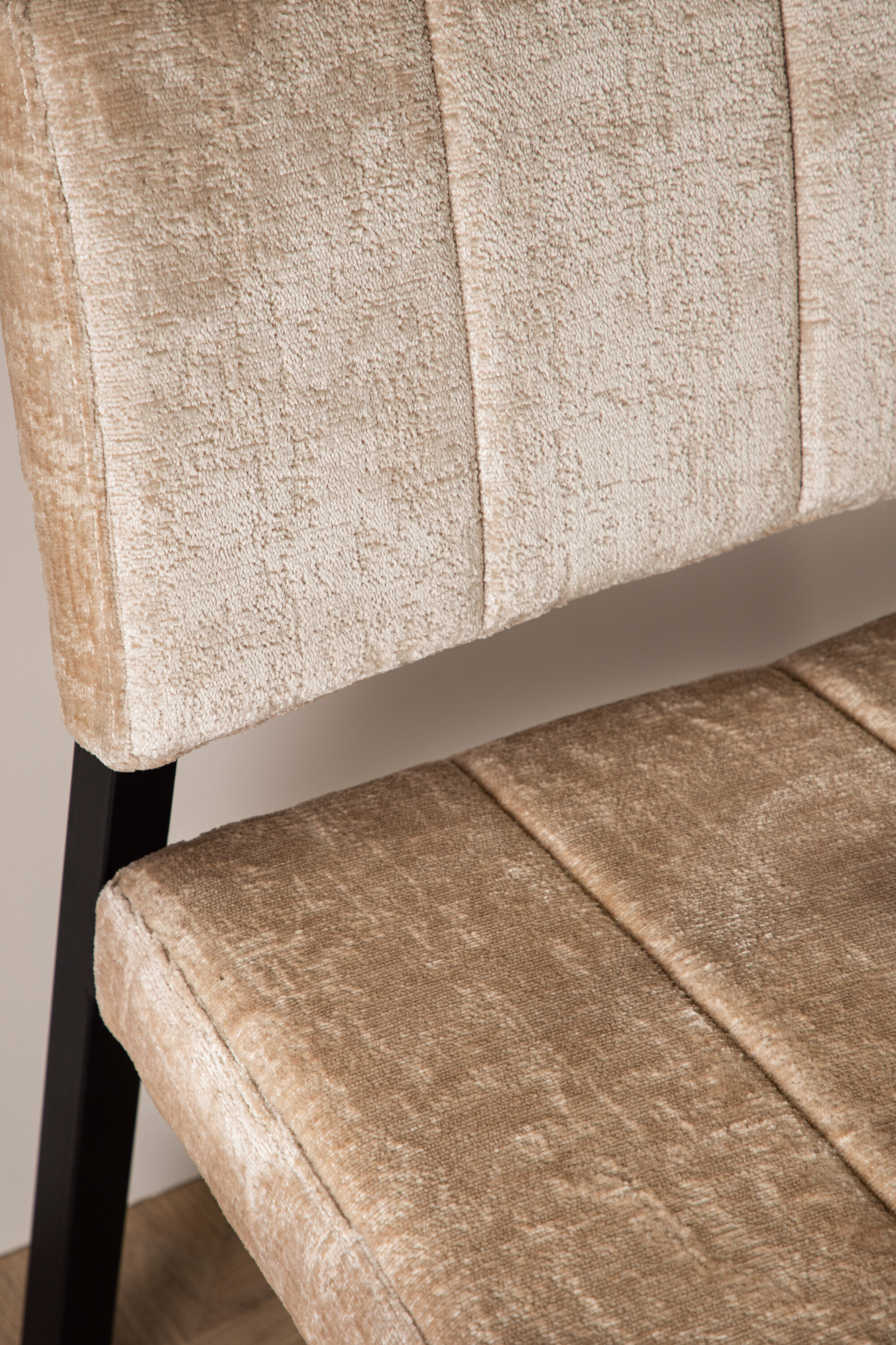 deLOHN Monett Nyugágy szék