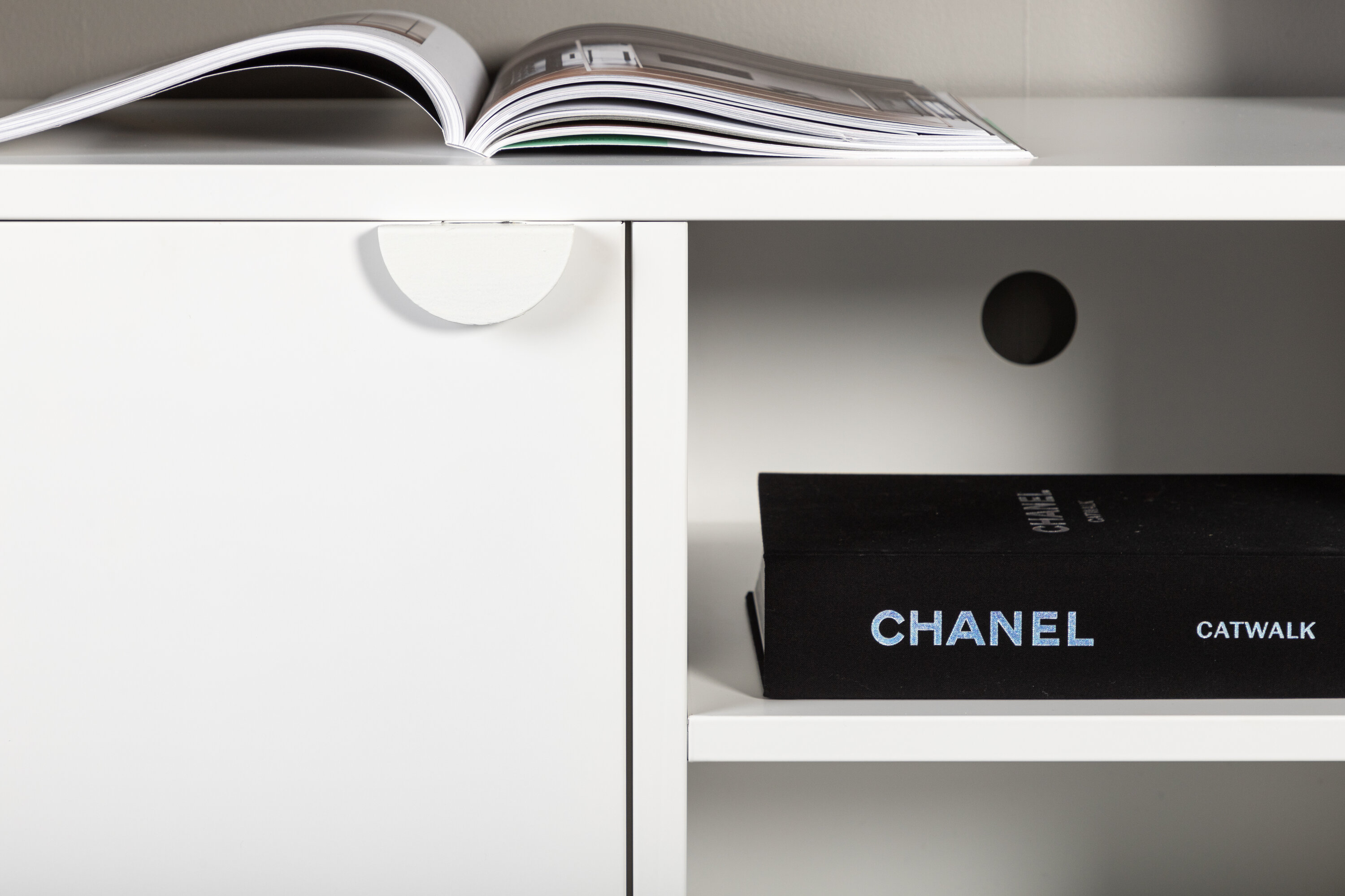 deLOHN Piring TV-szekrény