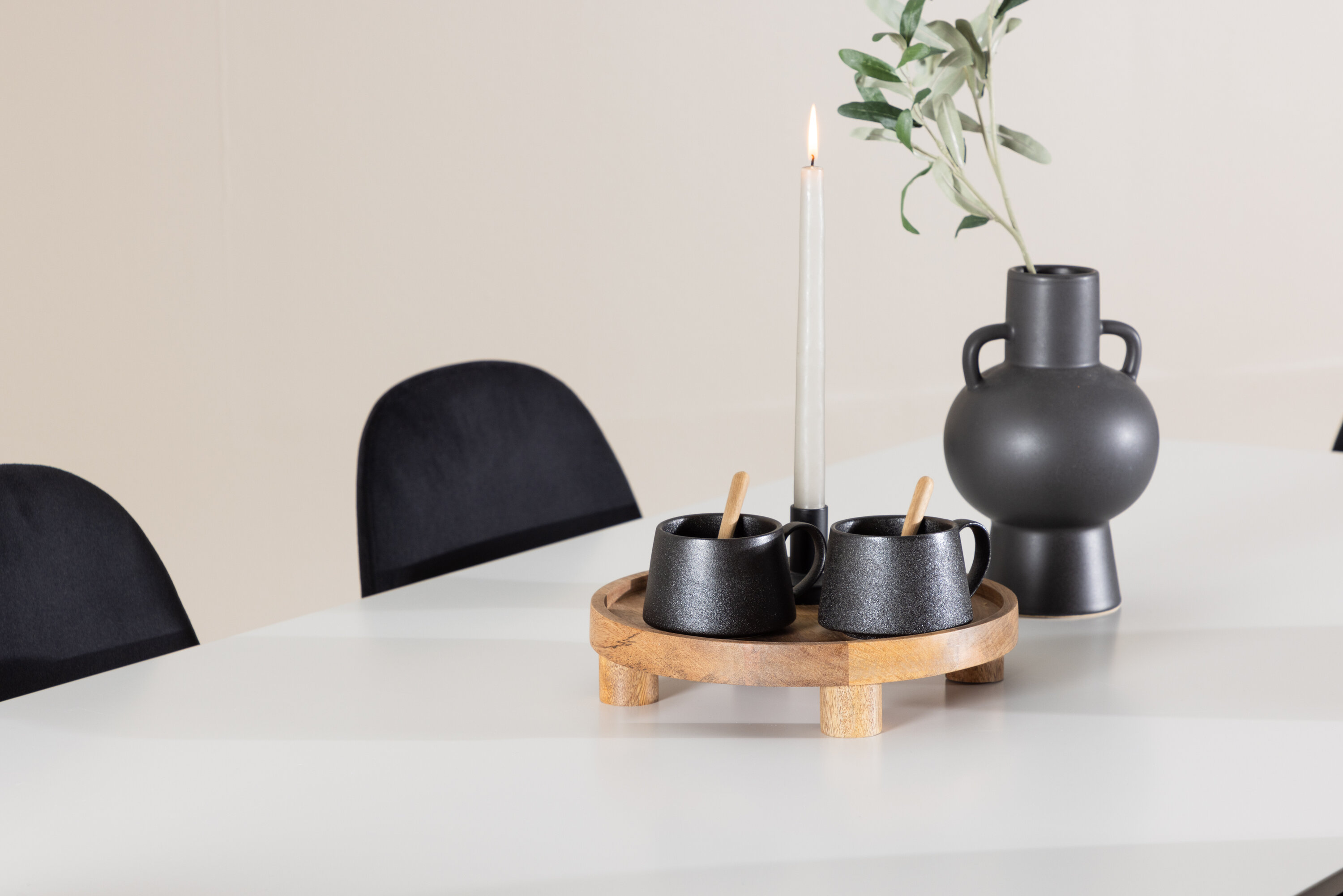 deLOHN Silar, Polar Téglalap alakú étkezőgarnitúra