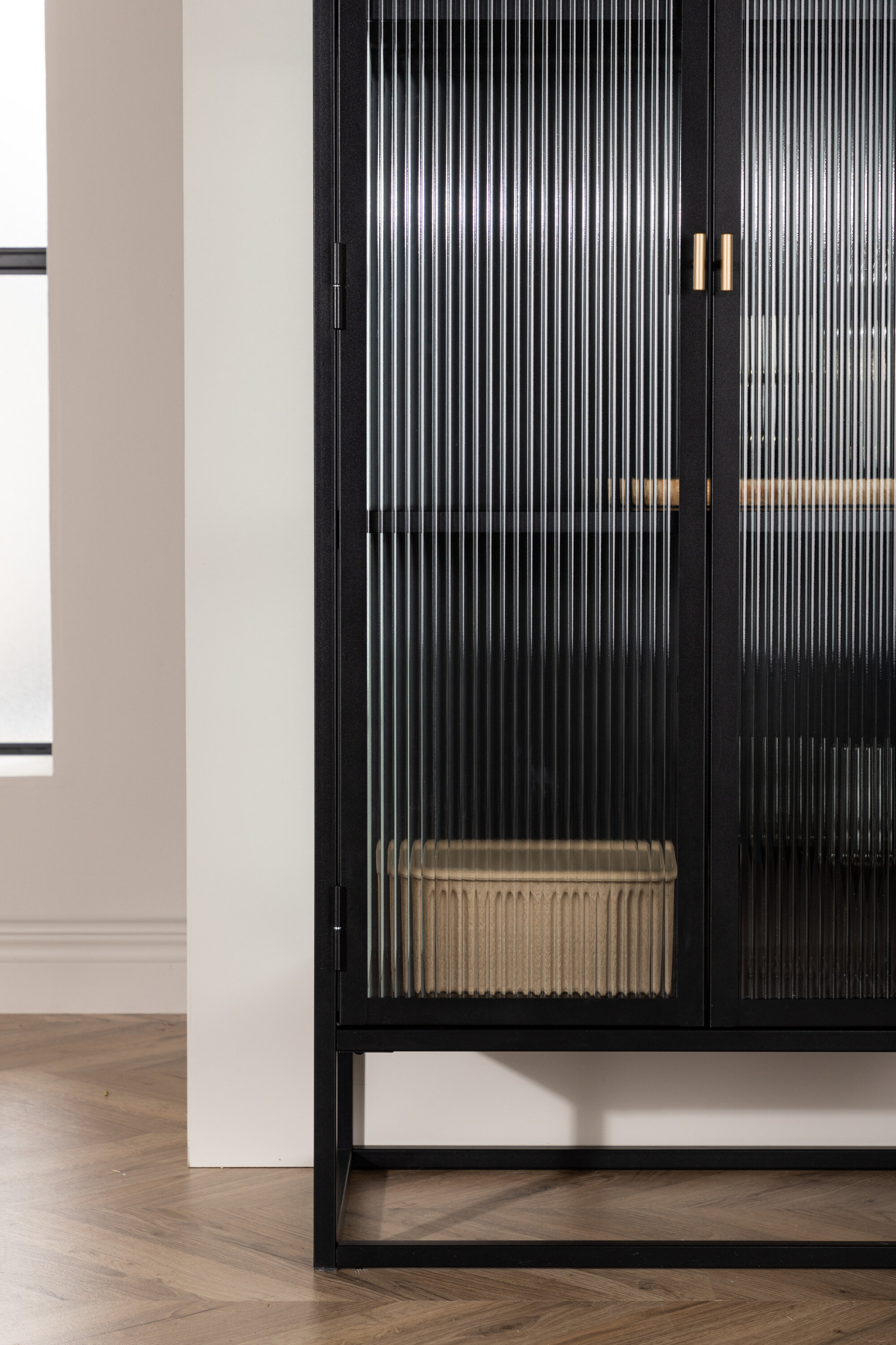 deLOHN Garis Tárolószekrény