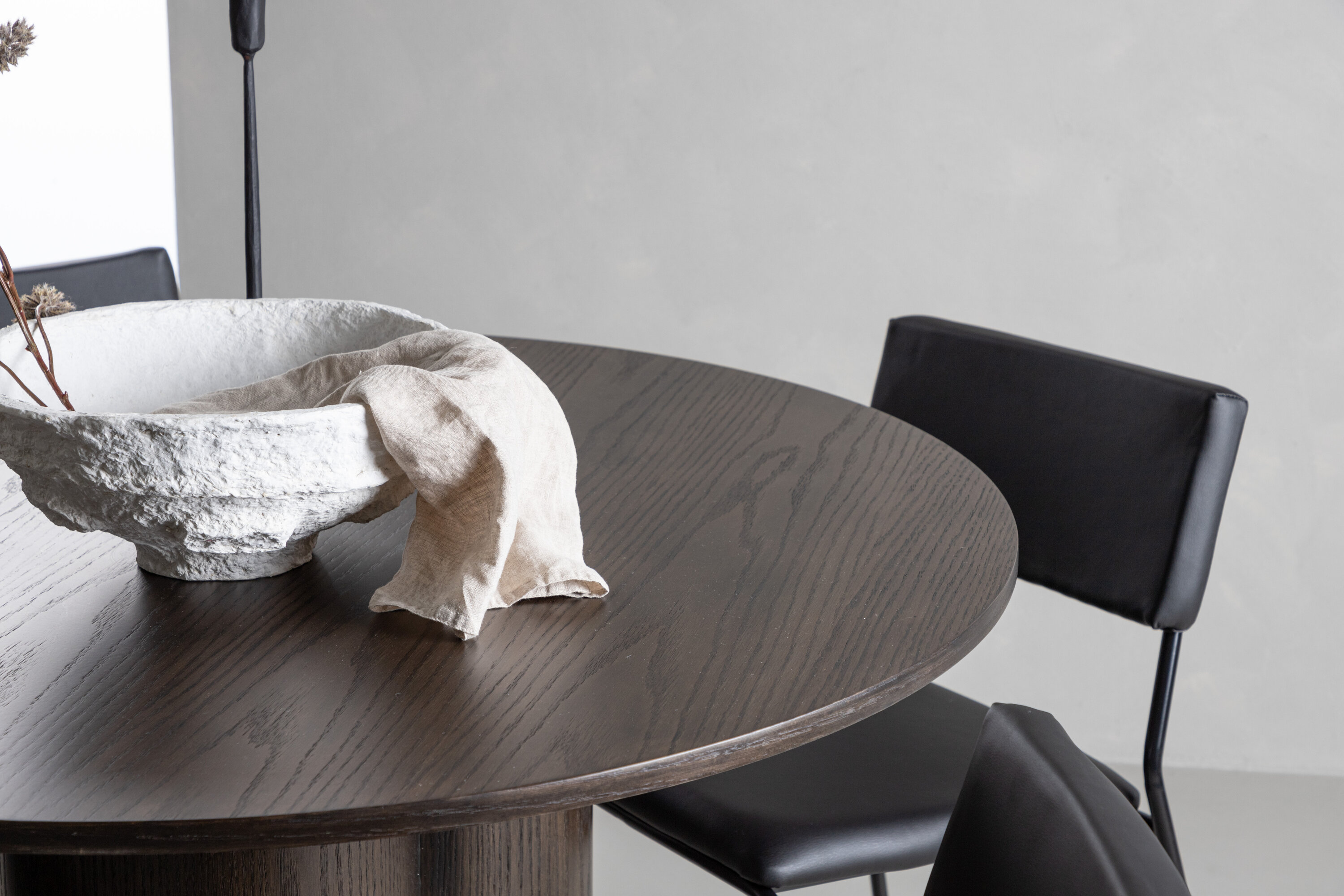 deLOHN Olivia, Kenth Kör alakú étkezőgarnitúra