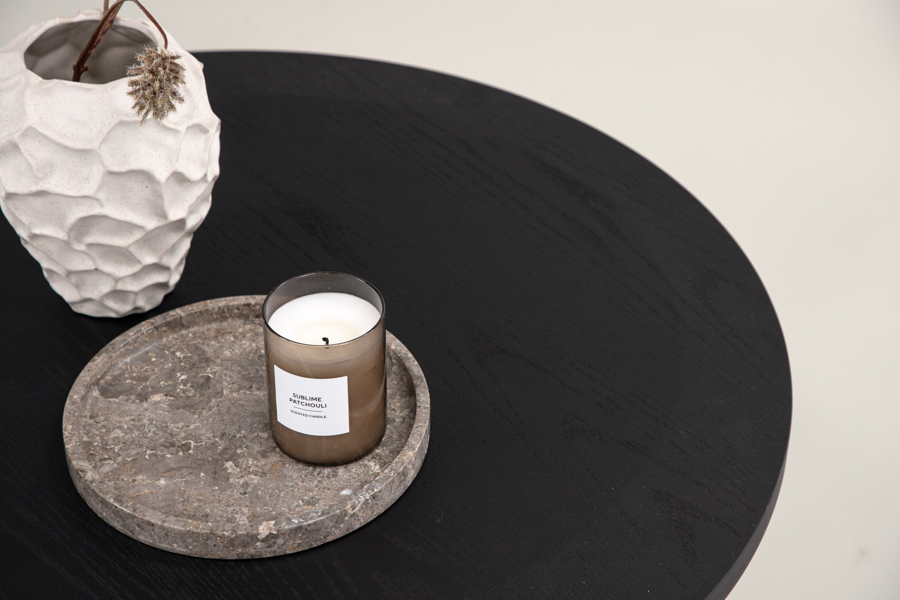 deLOHN Saltö Dohányzóasztal