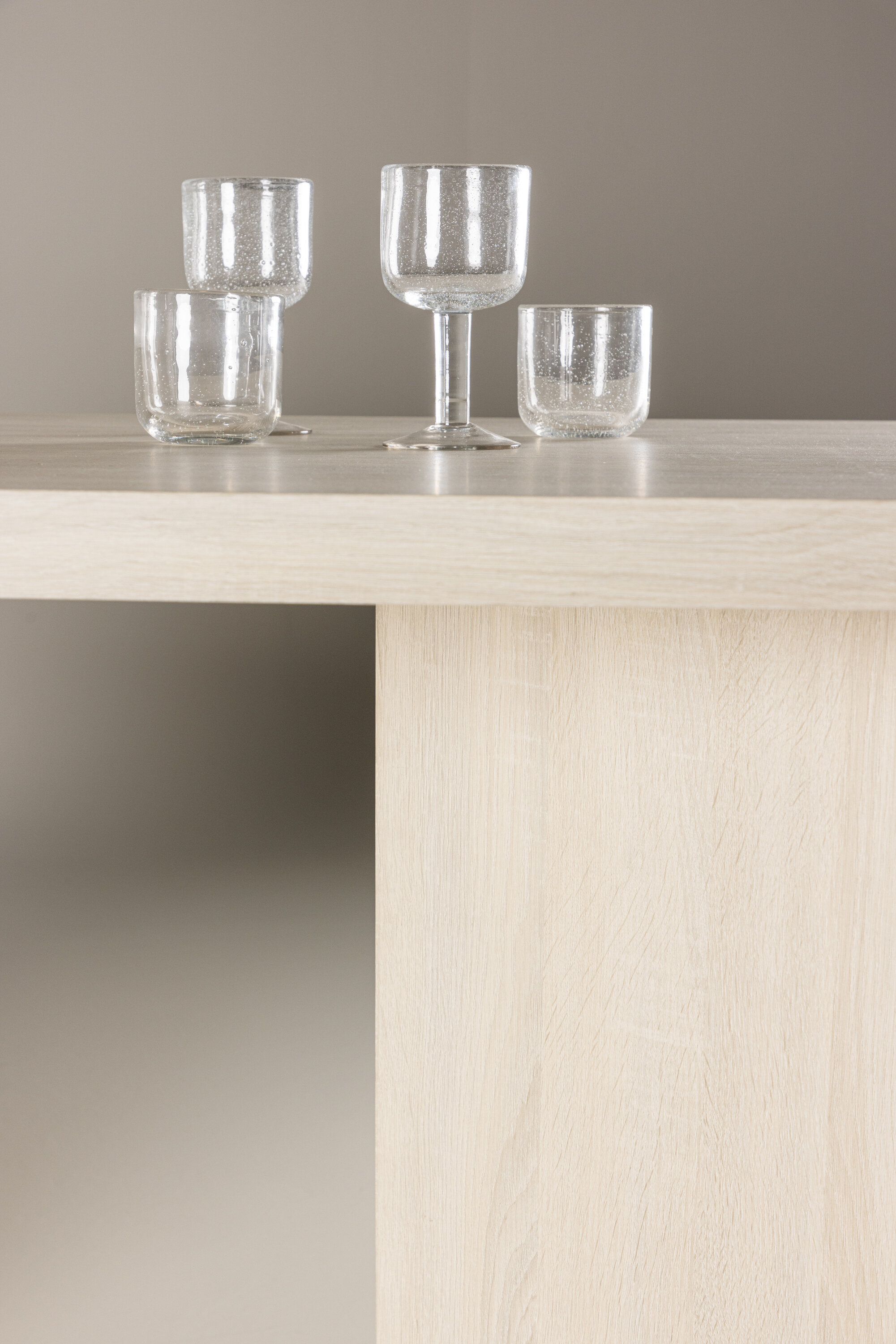 deLOHN Bassholmen Téglalap alakú étkezőasztal deLOHN Bassholmen Téglalap alakú étkezőasztal