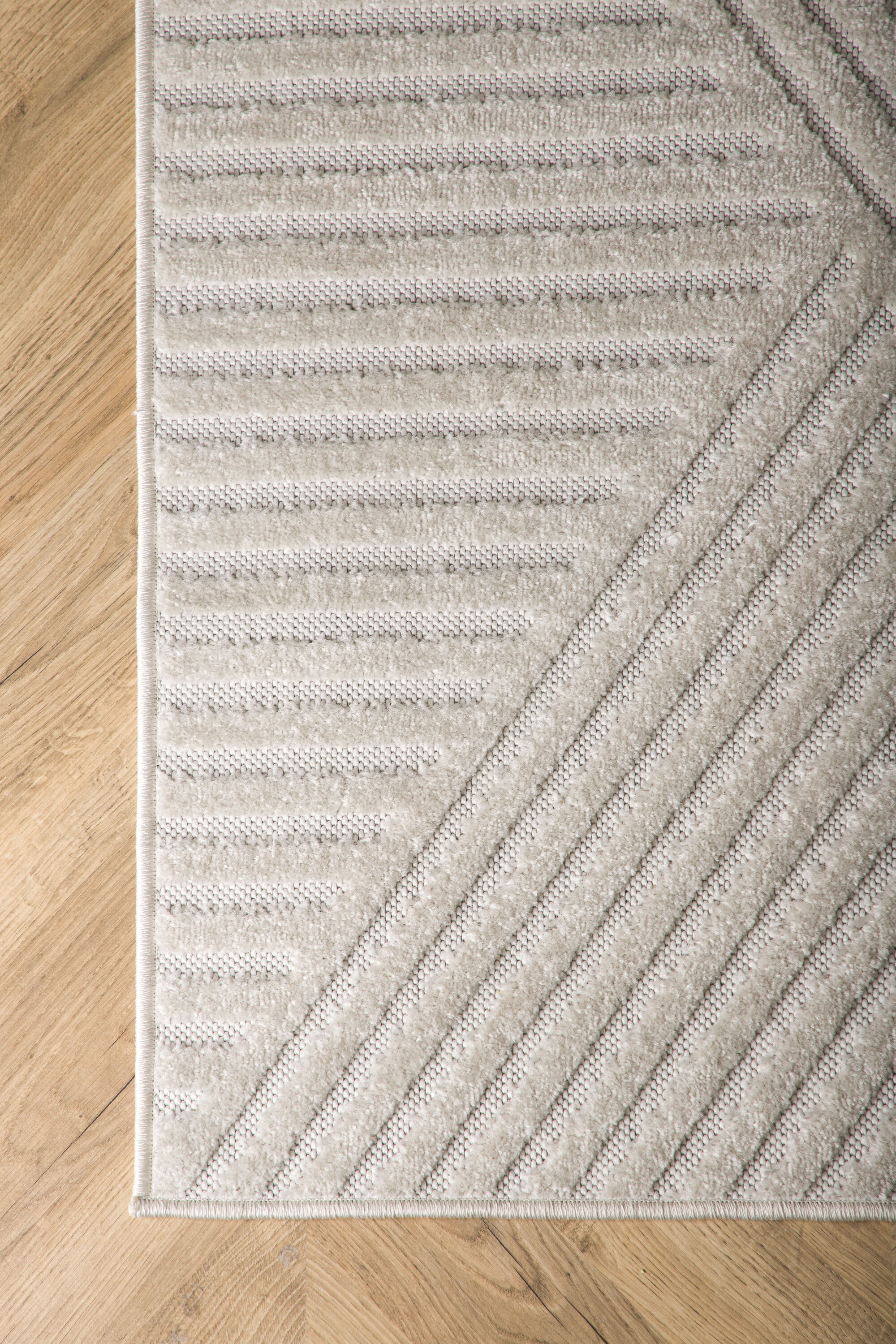 deLOHN Aron Nappali szőnyegek