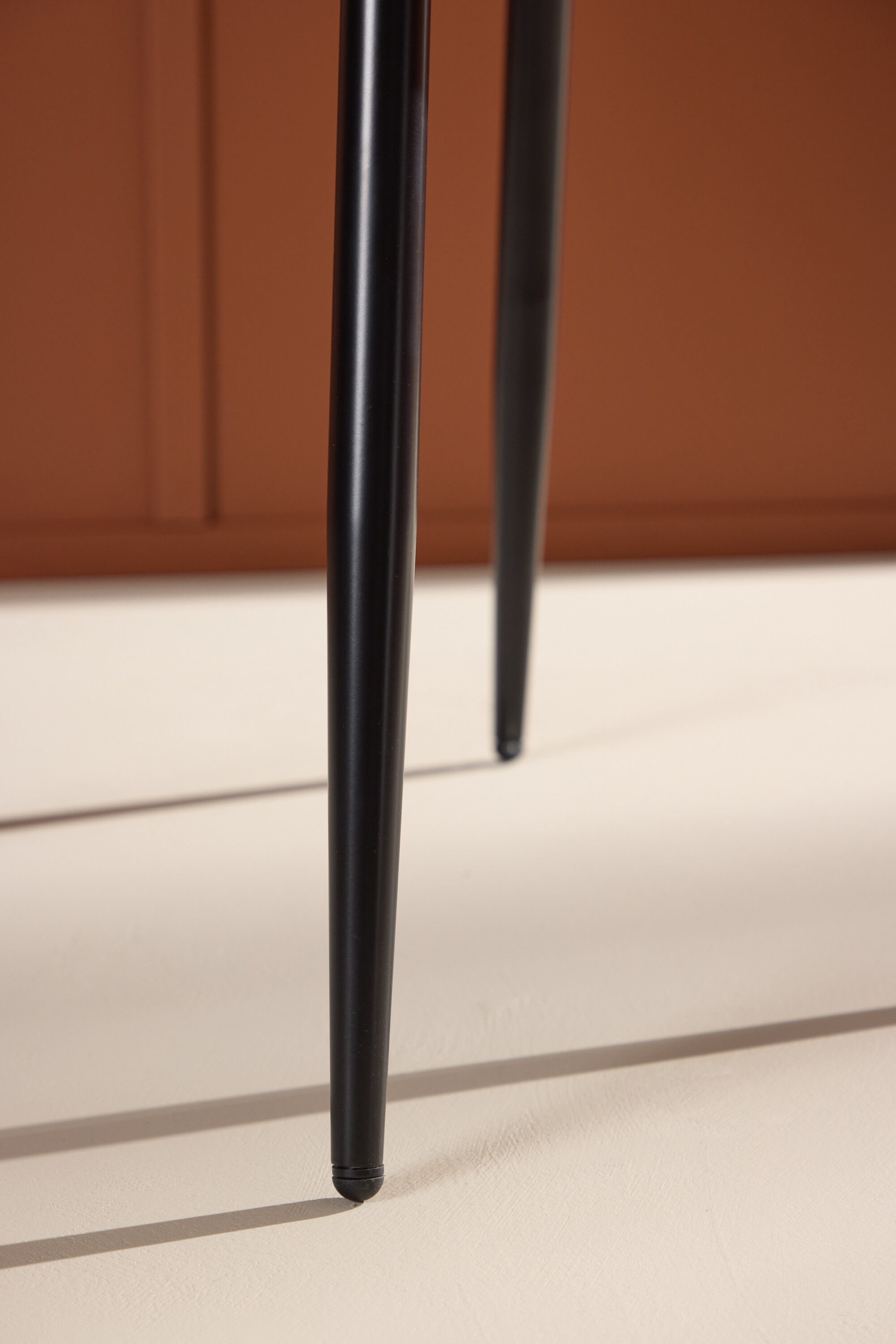 deLOHN Night Étkezőszék