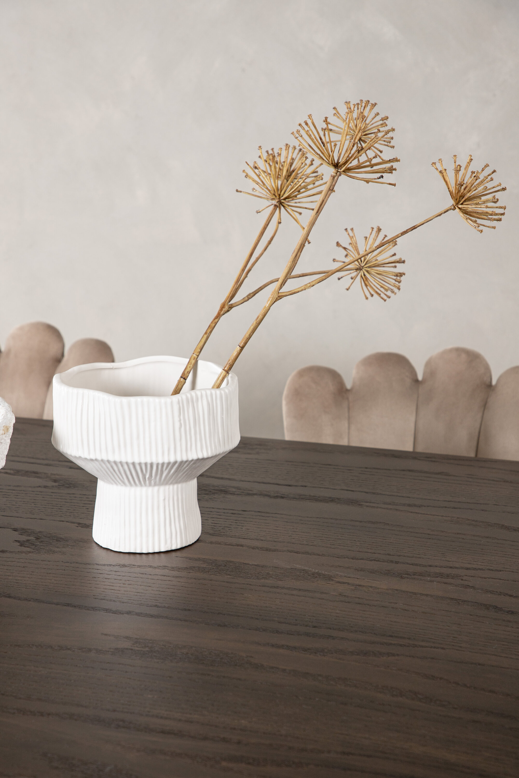 deLOHN Stone oval, Limhamn Ovális étkezőgarnitúra