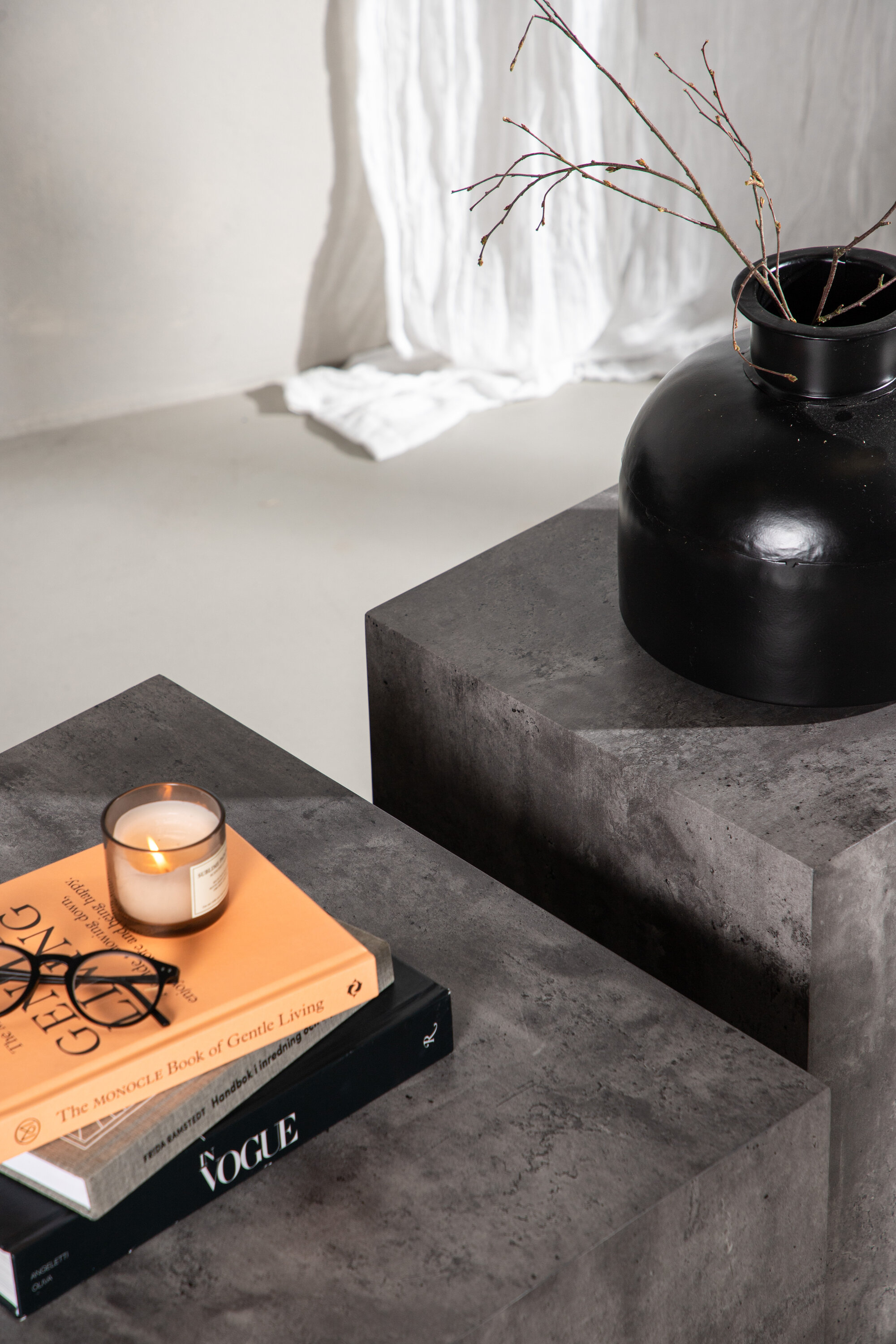 deLOHN York Dohányzóasztal