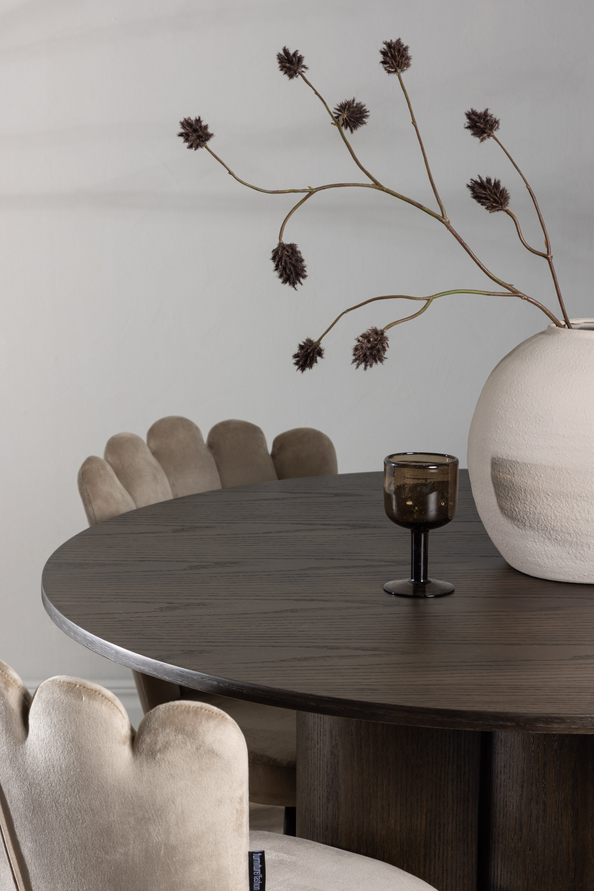 deLOHN Olivia, Limhamn Kör alakú étkezőgarnitúra