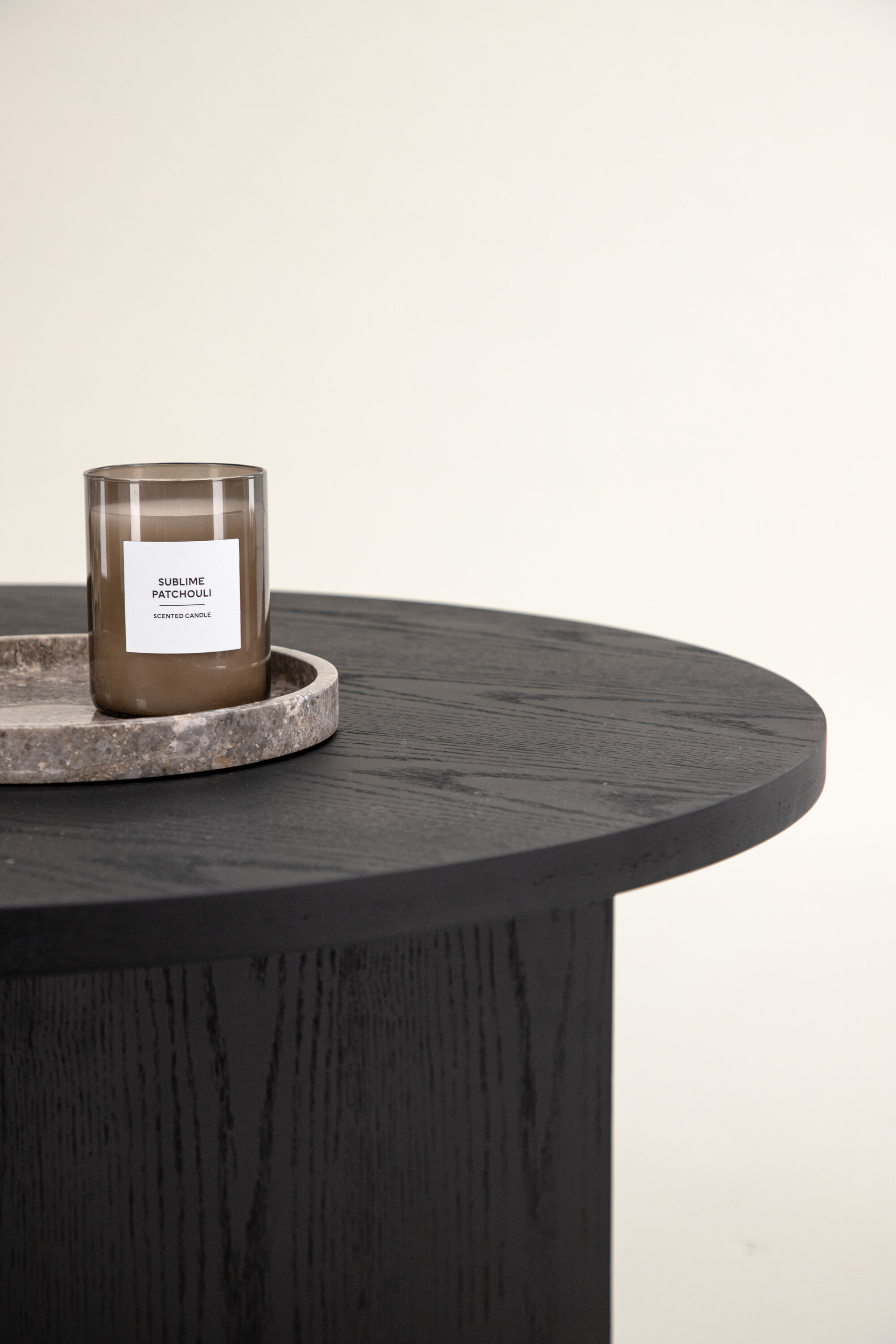 deLOHN Saltö Dohányzóasztal